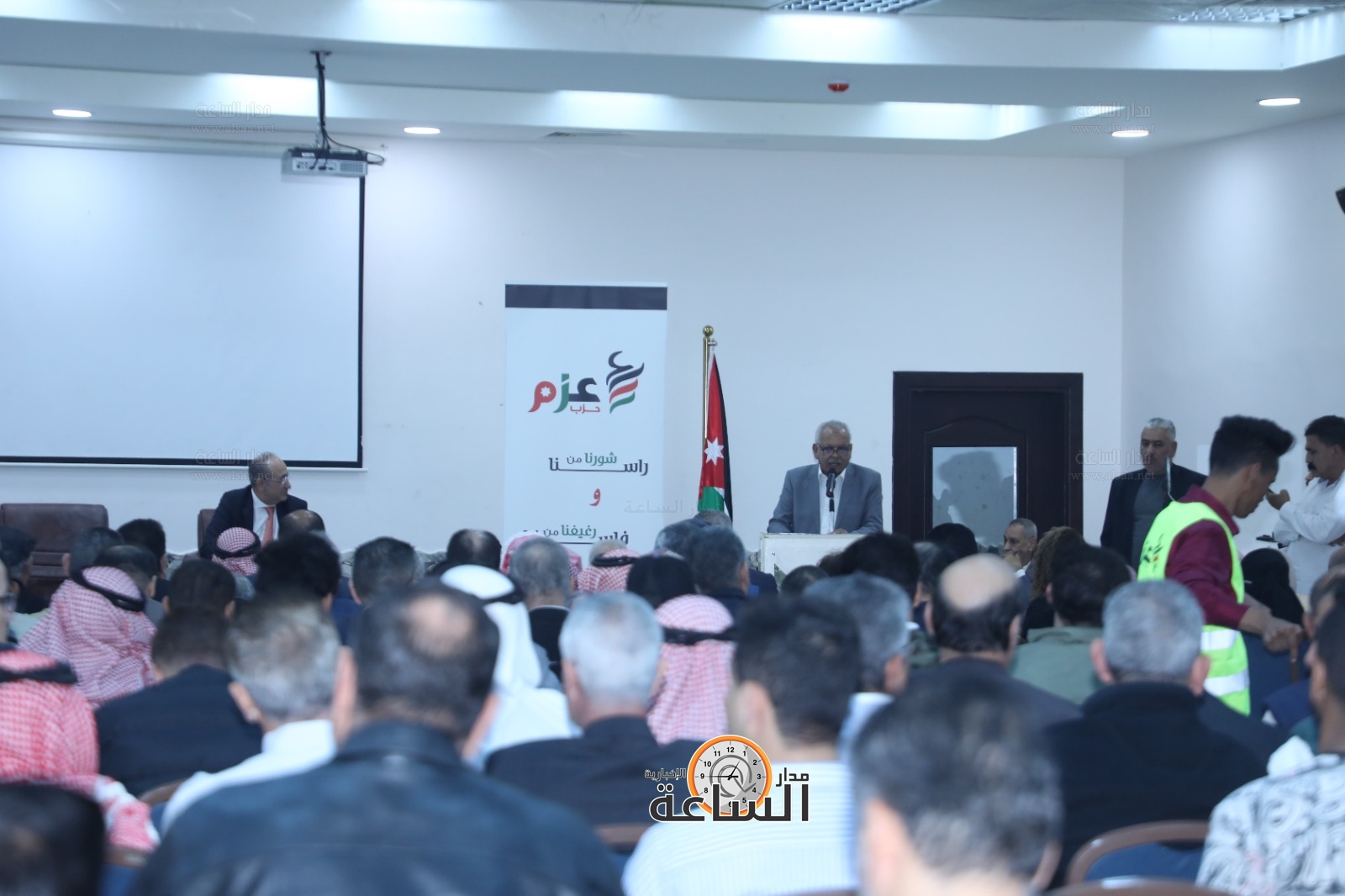 Madar Al-Saa Images 0.7766437732811333