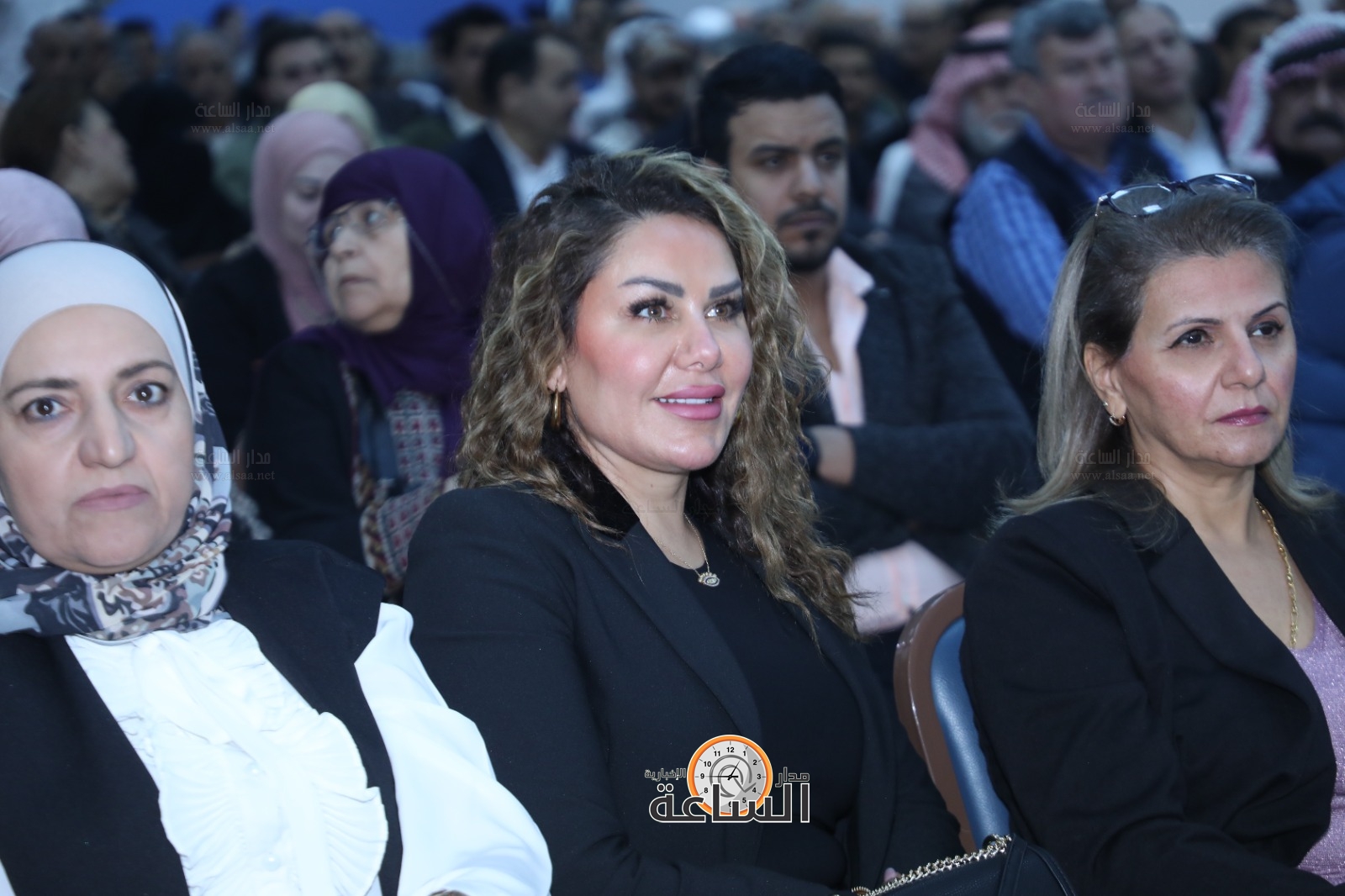 Madar Al-Saa Images 0.9698157023606746