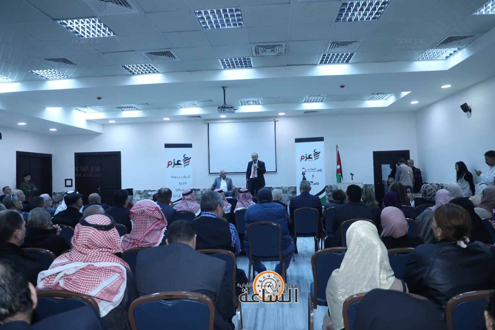 Madar Al-Saa Images 0.20672299570668717