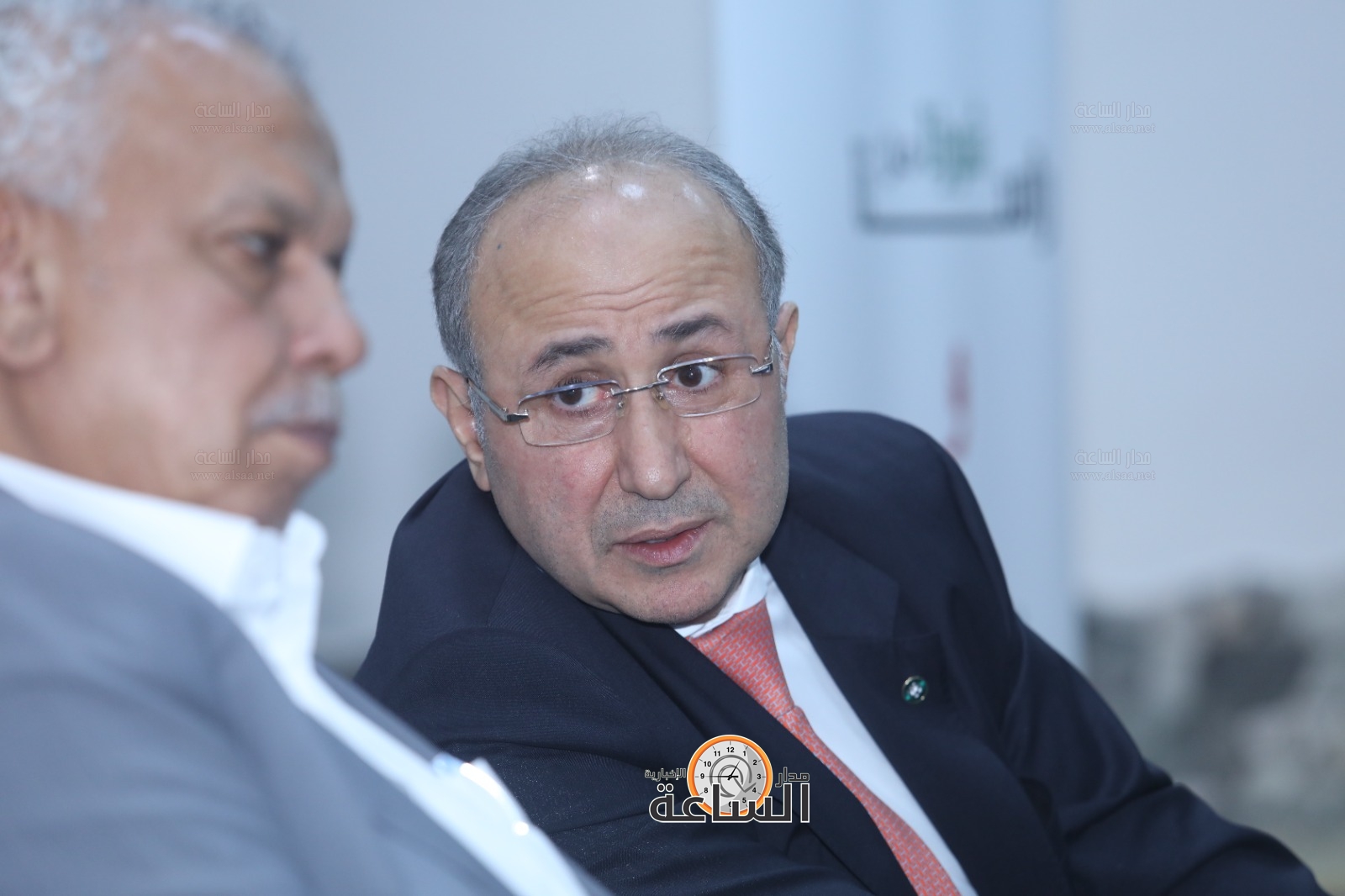 Madar Al-Saa Images 0.2935119228998406