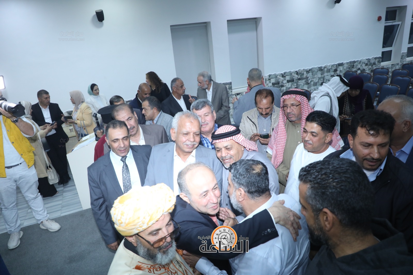 Madar Al-Saa Images 0.06172815449529323