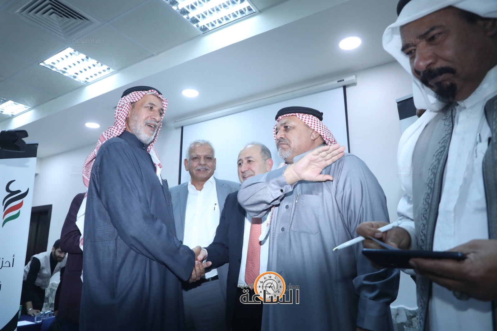 Madar Al-Saa Images 0.5145165357710733