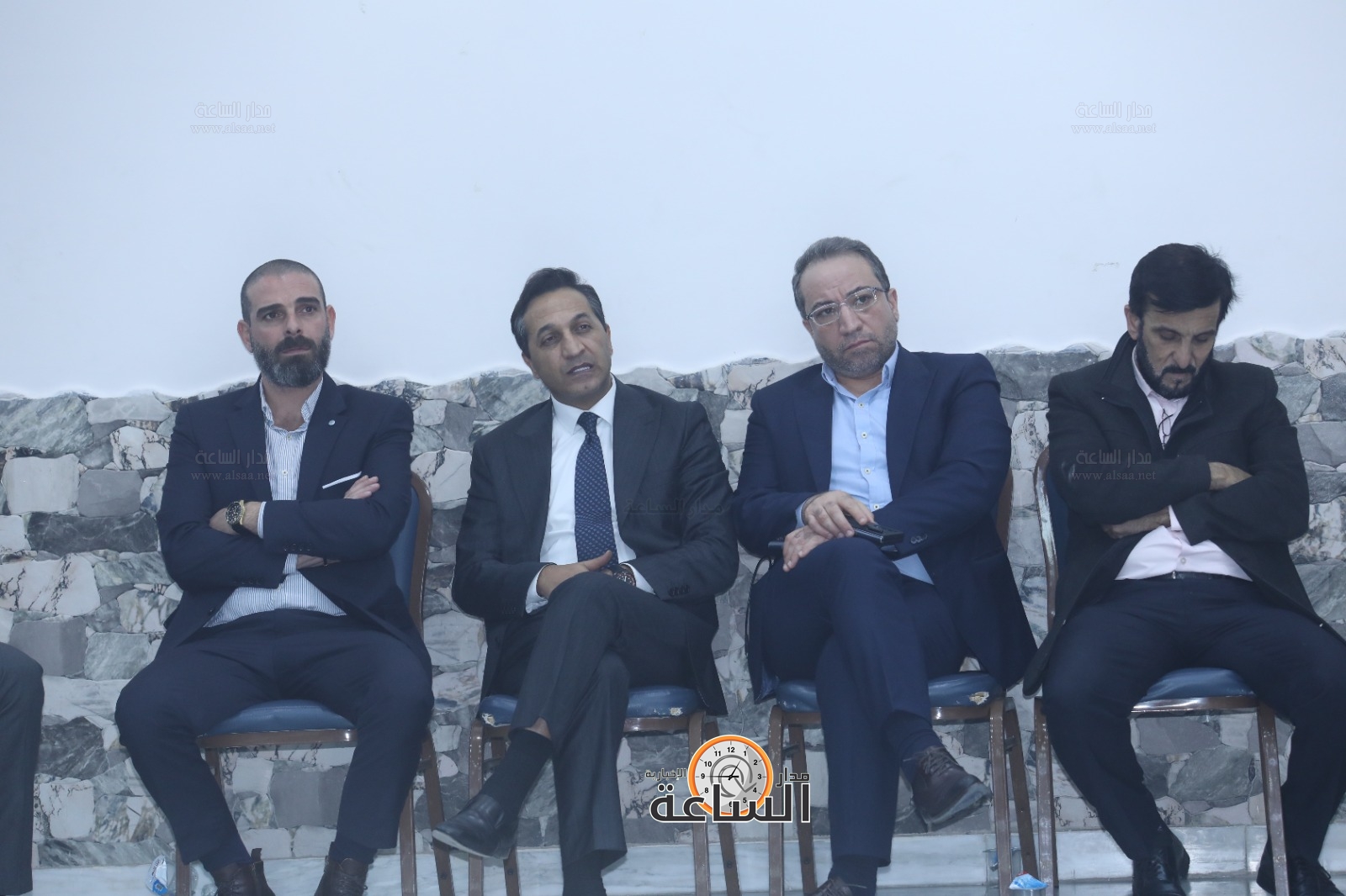 Madar Al-Saa Images 0.3712298811210111