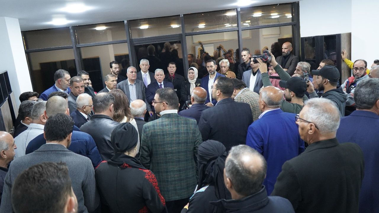 Madar Al-Saa Images 0.7781253773055654