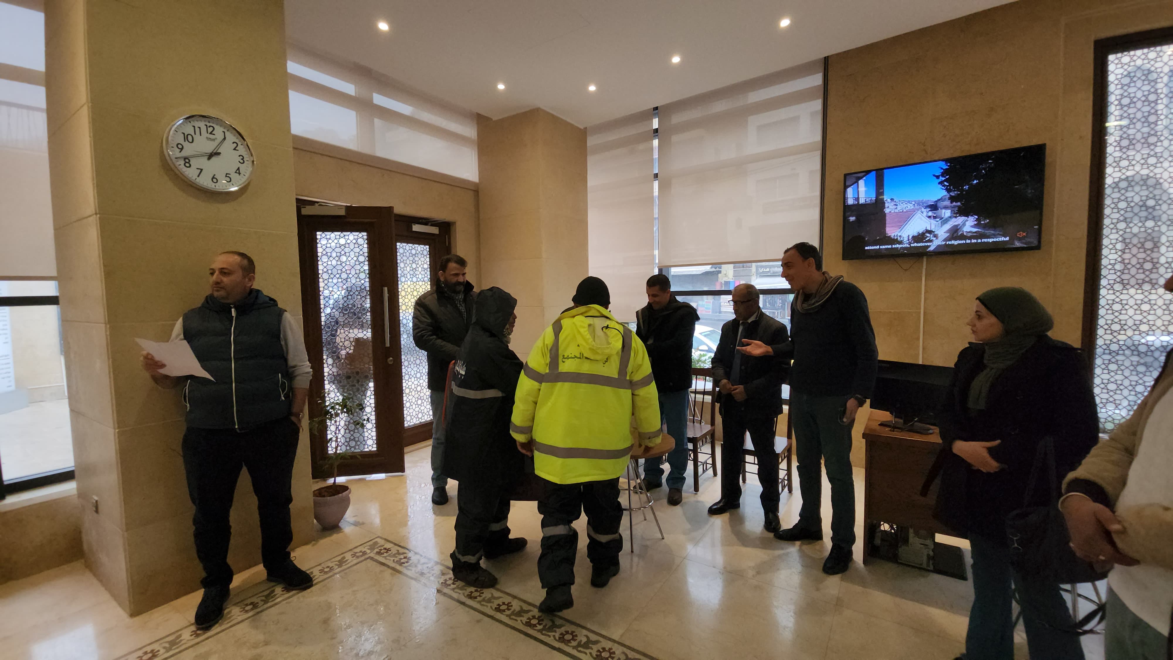 Madar Al-Saa Images 0.10221680947928835