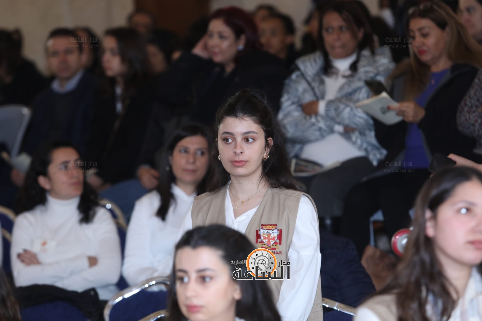 Madar Al-Saa Images 0.7090889921054939