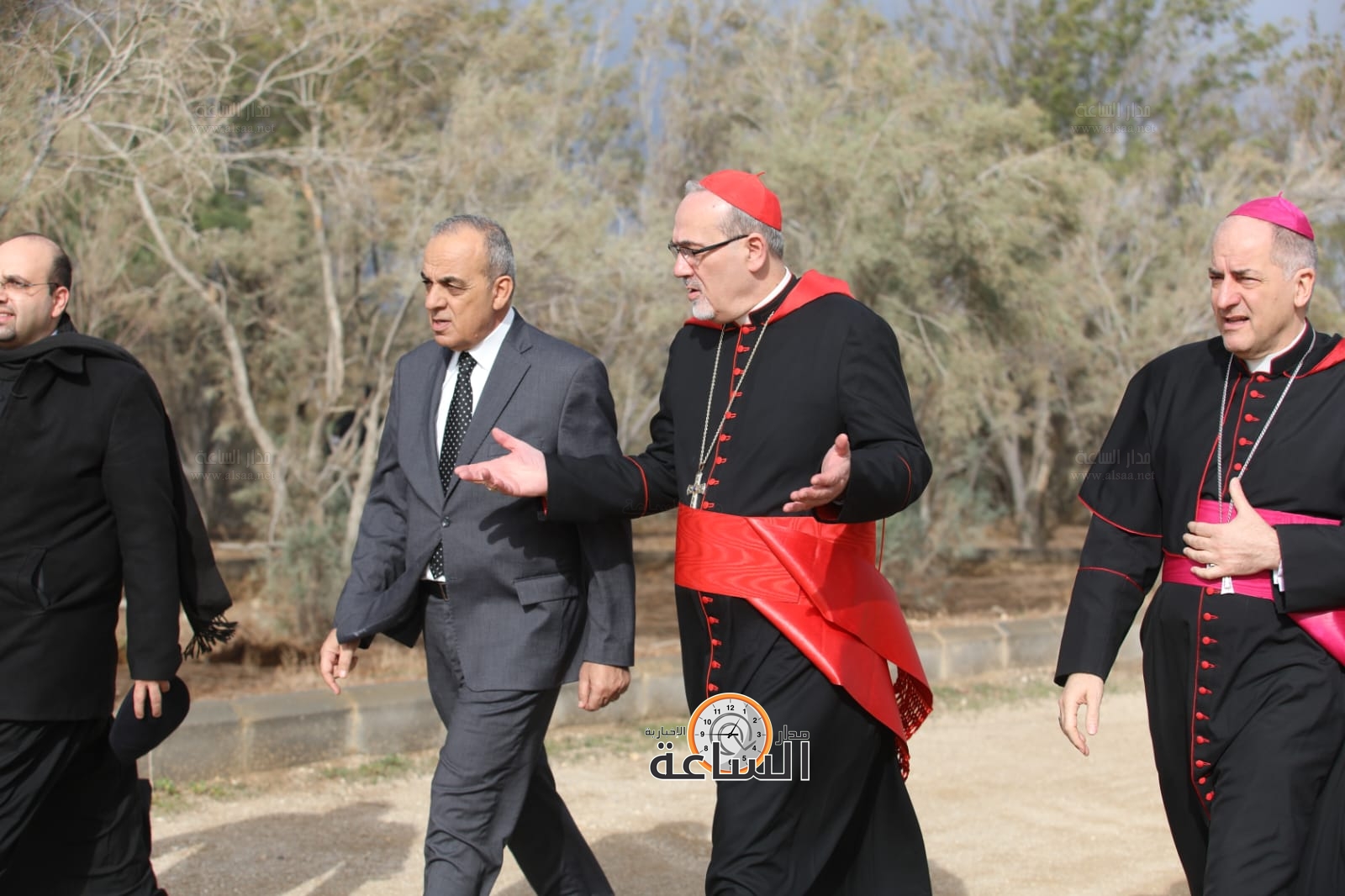 Madar Al-Saa Images 0.34862104064817023