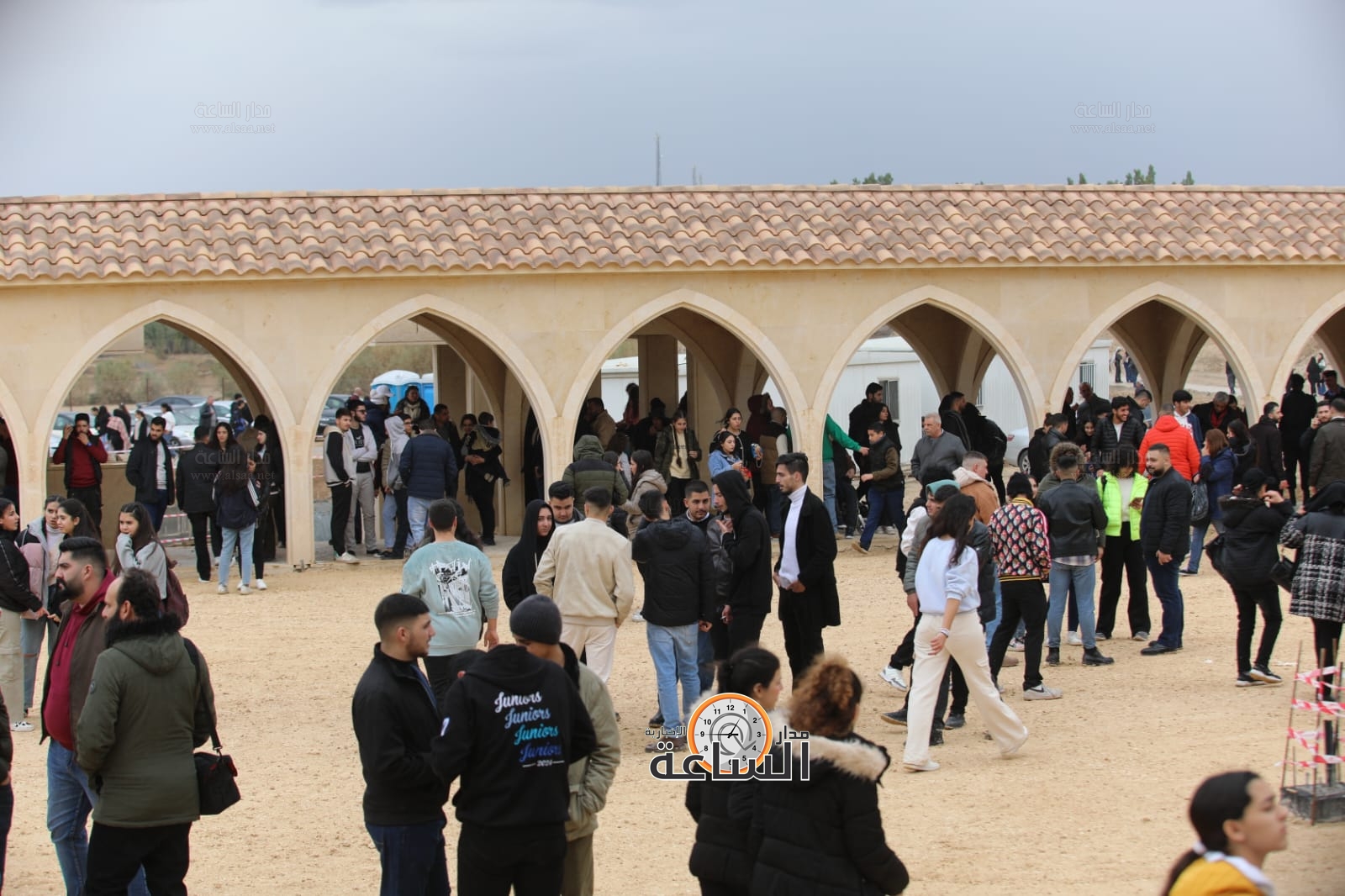 Madar Al-Saa Images 0.7517780414935742