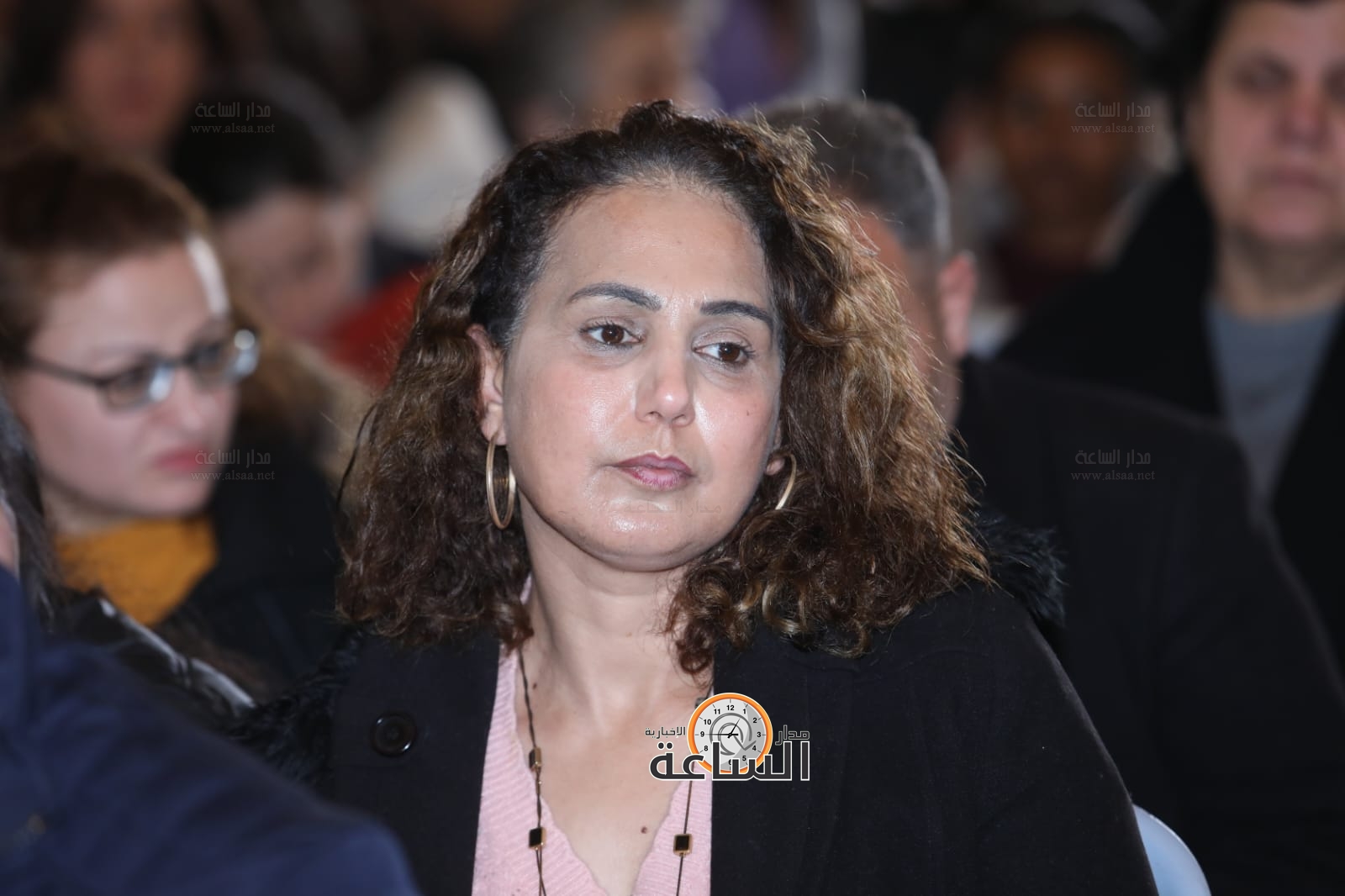 Madar Al-Saa Images 0.5655023359115552