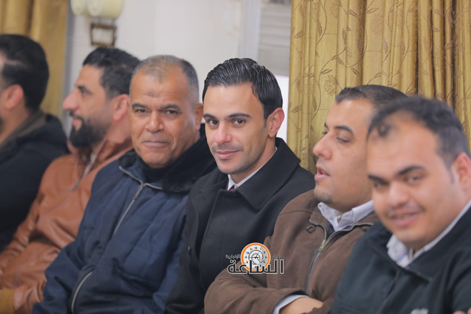 Madar Al-Saa Images 0.7569838630731802