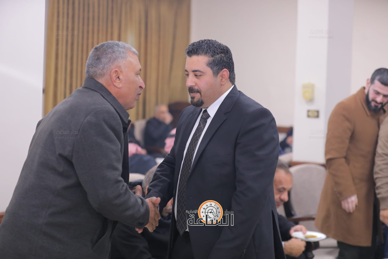 Madar Al-Saa Images 0.728110012850089