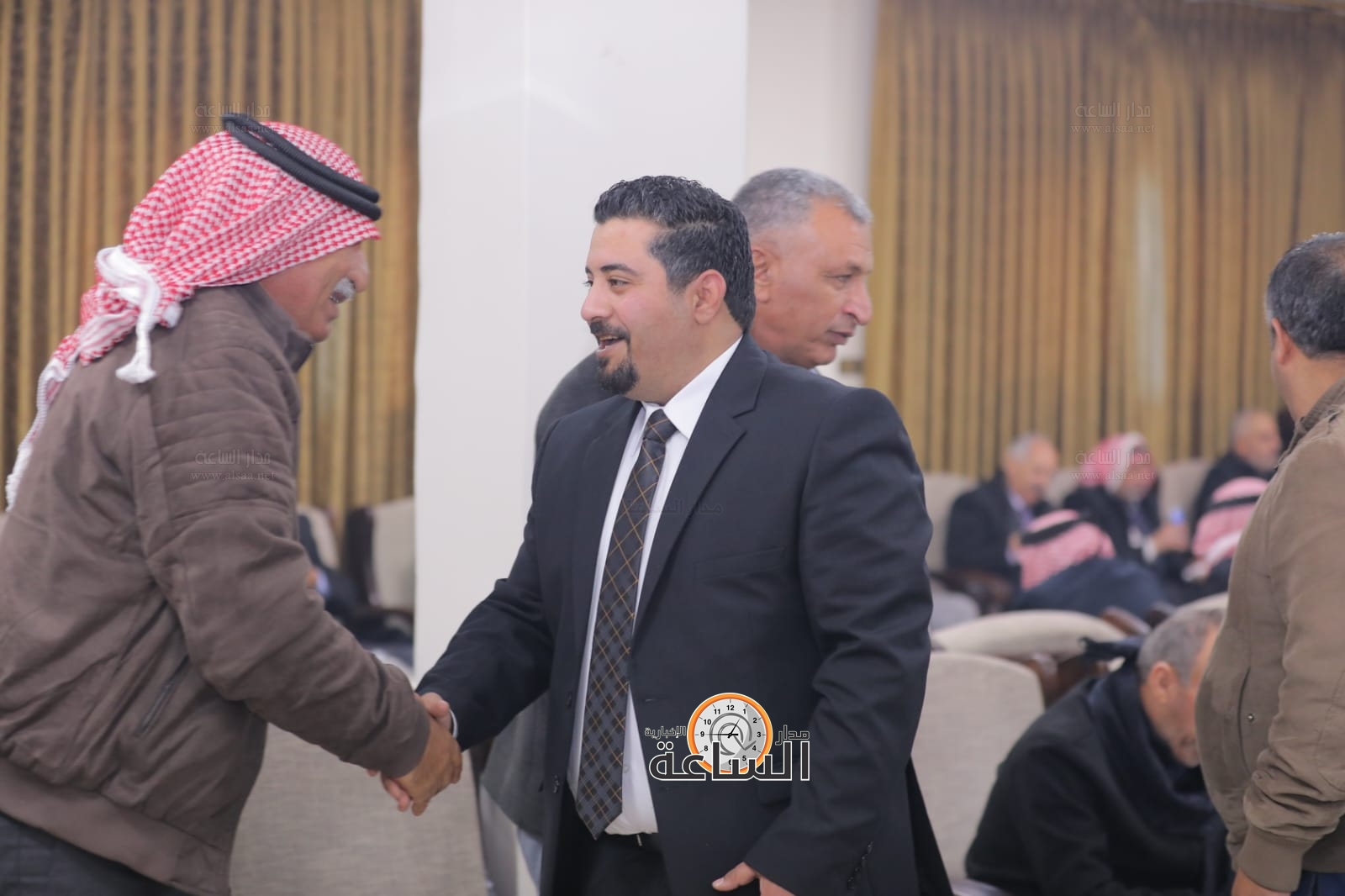 Madar Al-Saa Images 0.2656781076983856