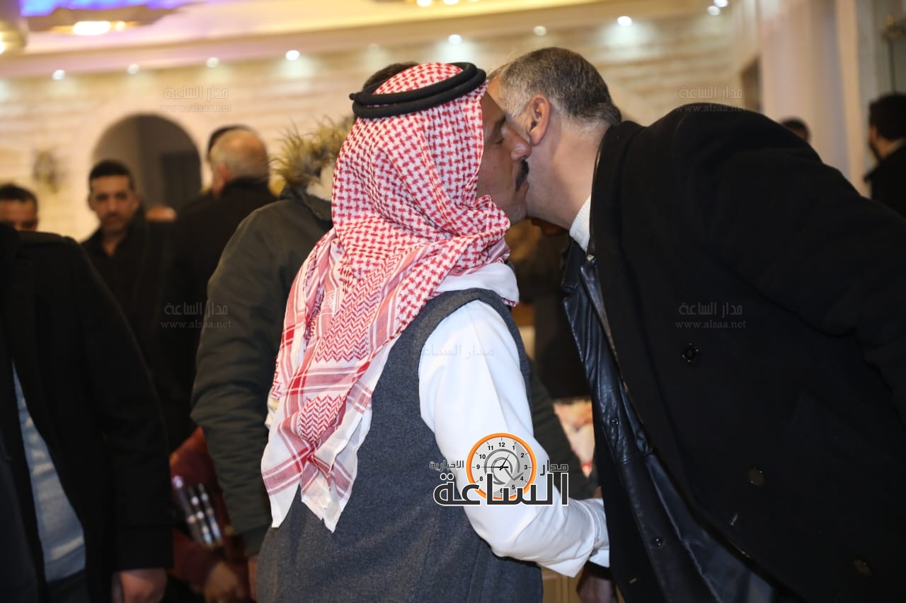 Madar Al-Saa Images 0.9223928670215527