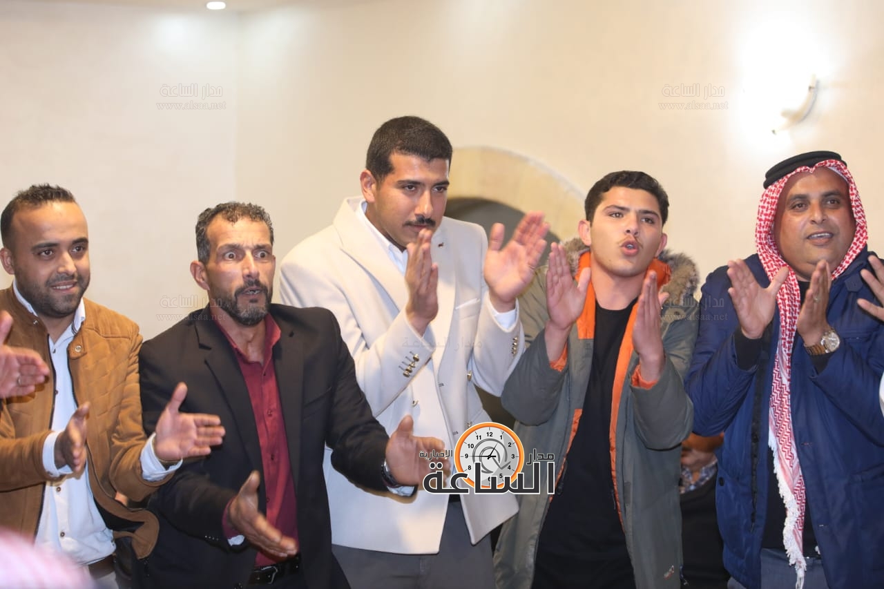 Madar Al-Saa Images 0.6769243480871365