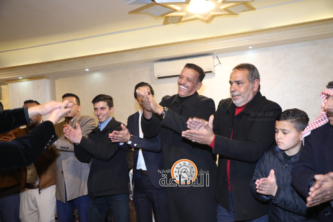 Madar Al-Saa Images 0.3701323633494984