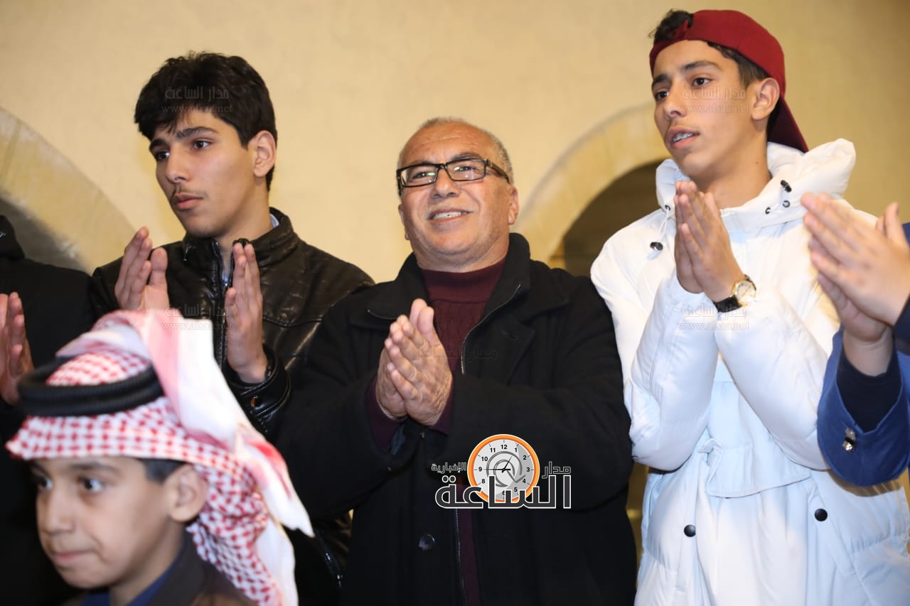 Madar Al-Saa Images 0.4861306071841798