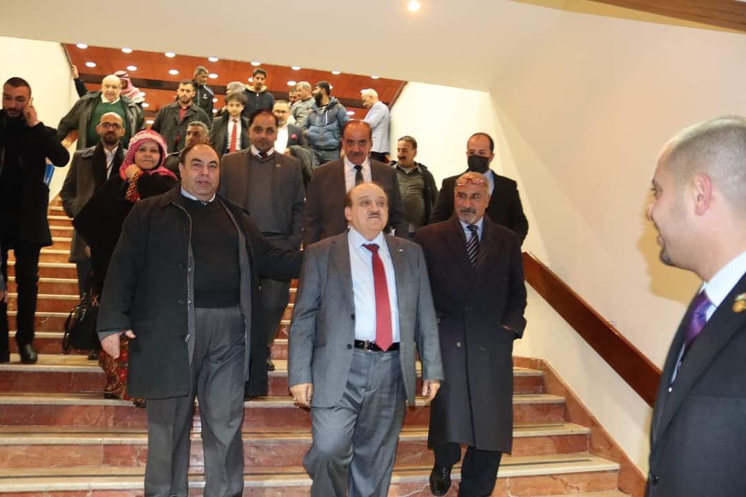 Madar Al-Saa Images 0.9492334240207041