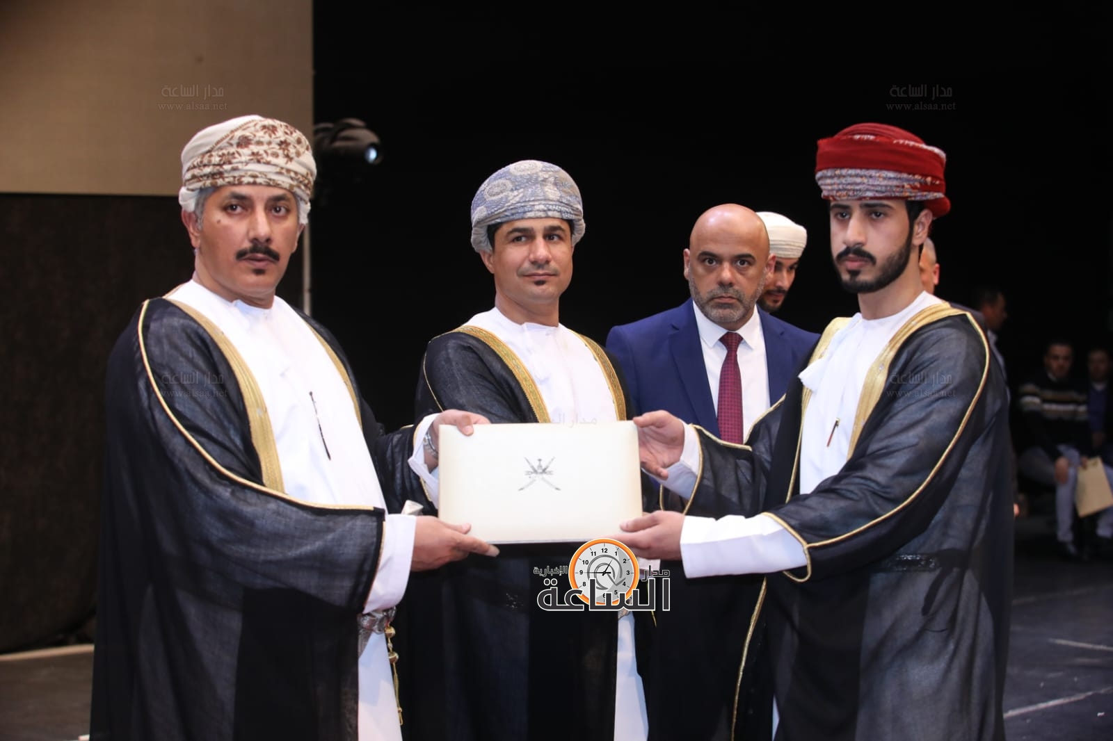 Madar Al-Saa Images 0.19333892176459644