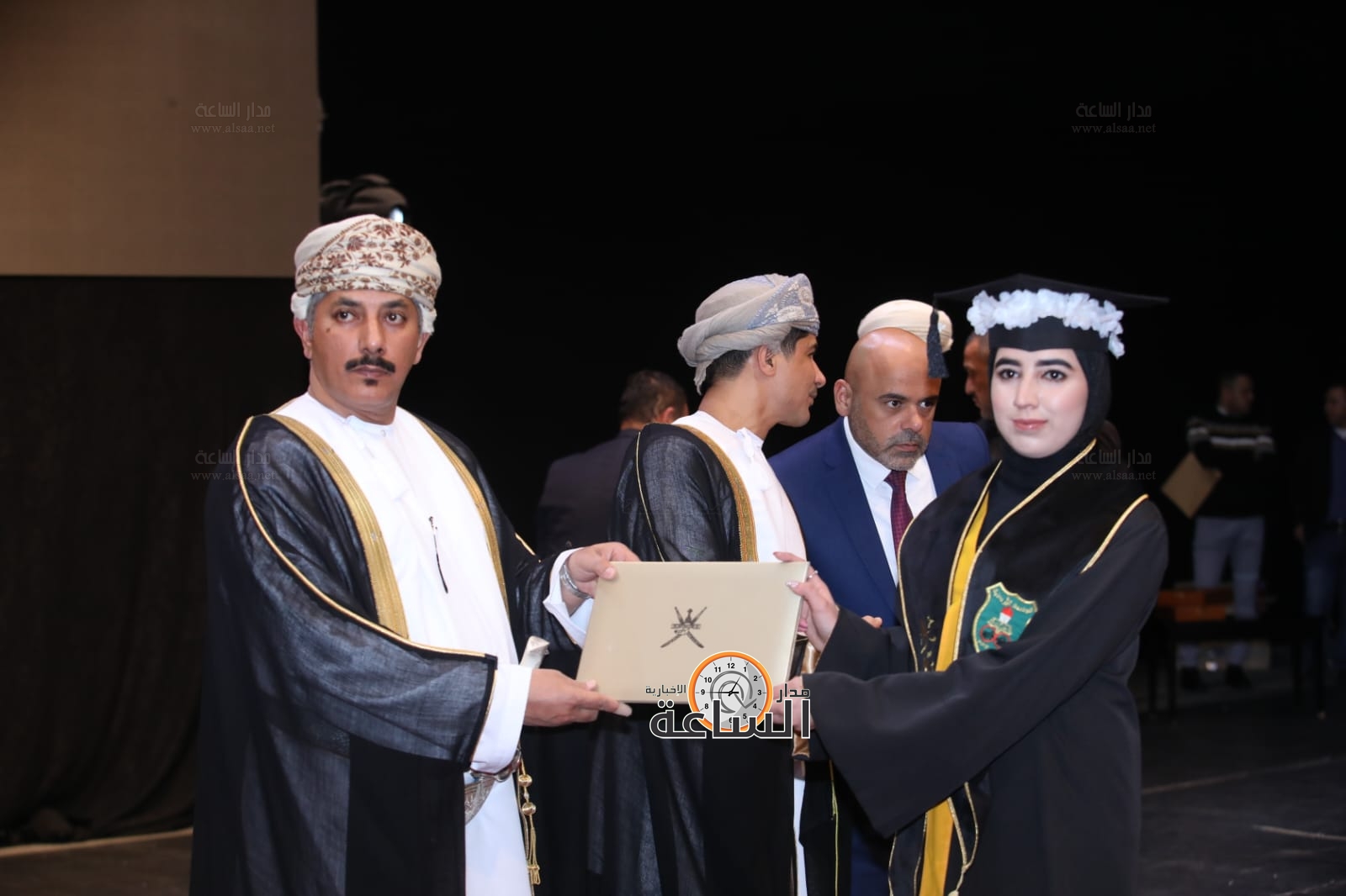 Madar Al-Saa Images 0.2655003274716501