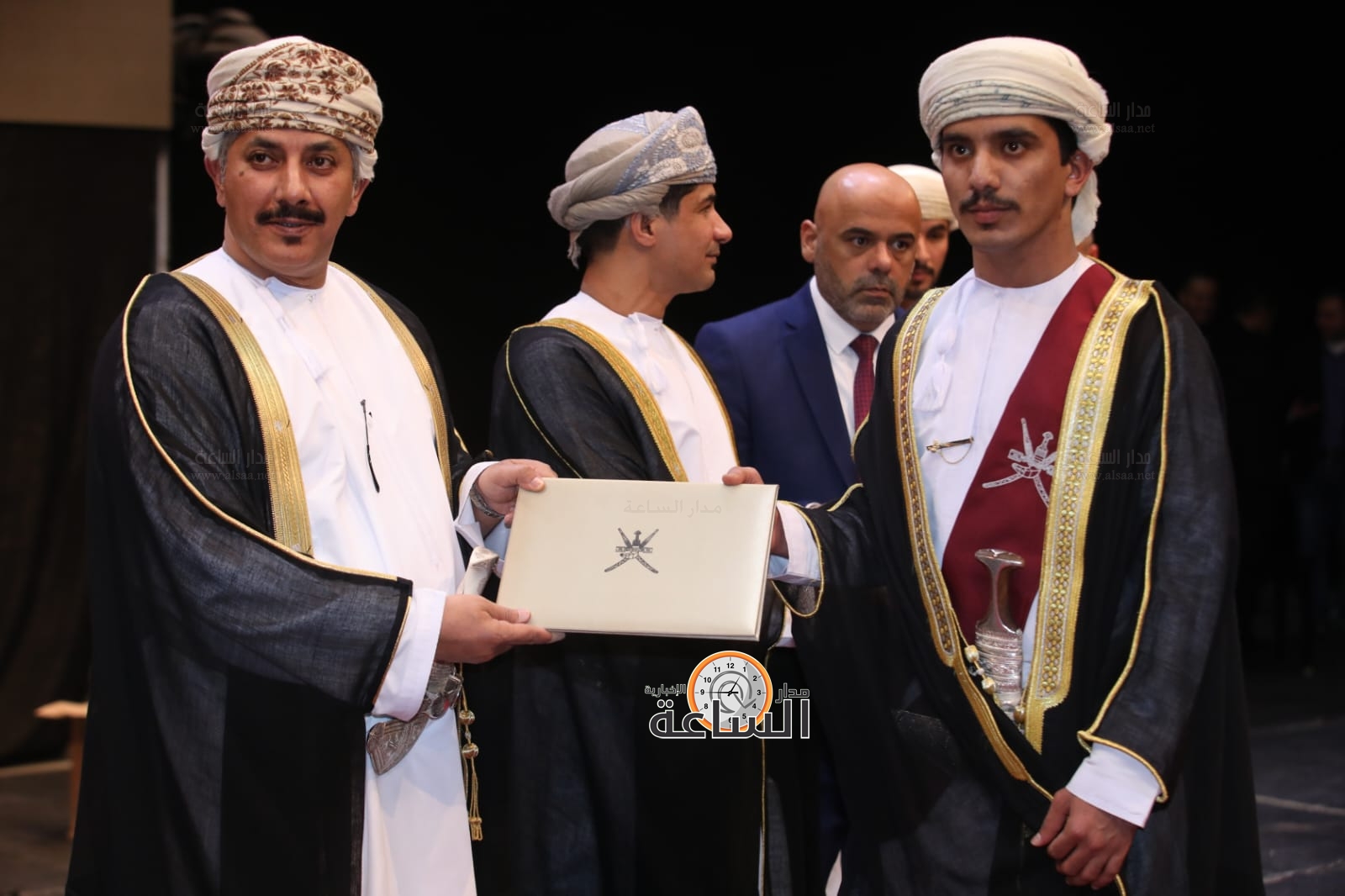 Madar Al-Saa Images 0.27130081749080115