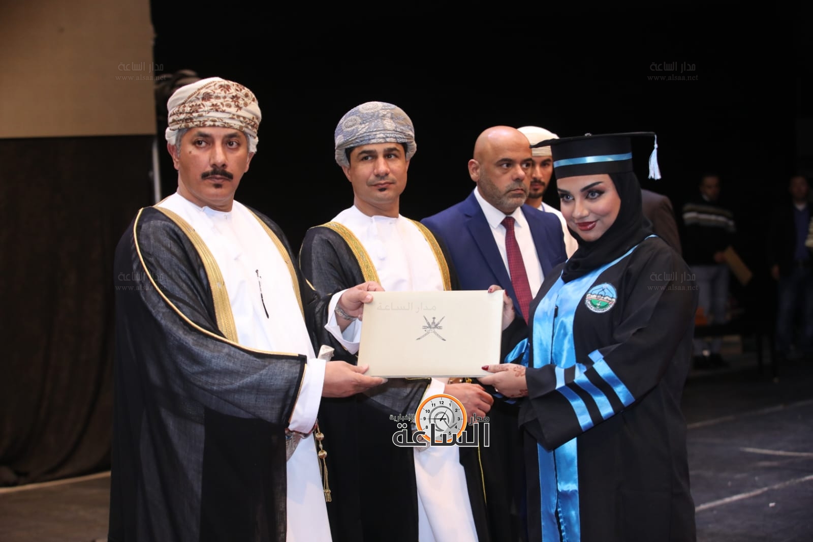 Madar Al-Saa Images 0.5015938450591109