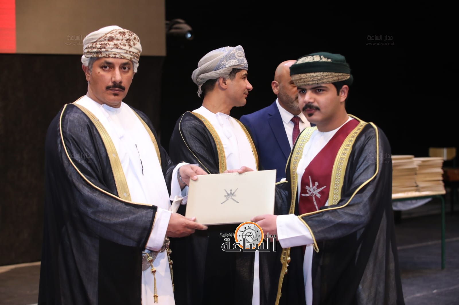 Madar Al-Saa Images 0.7820624015339235