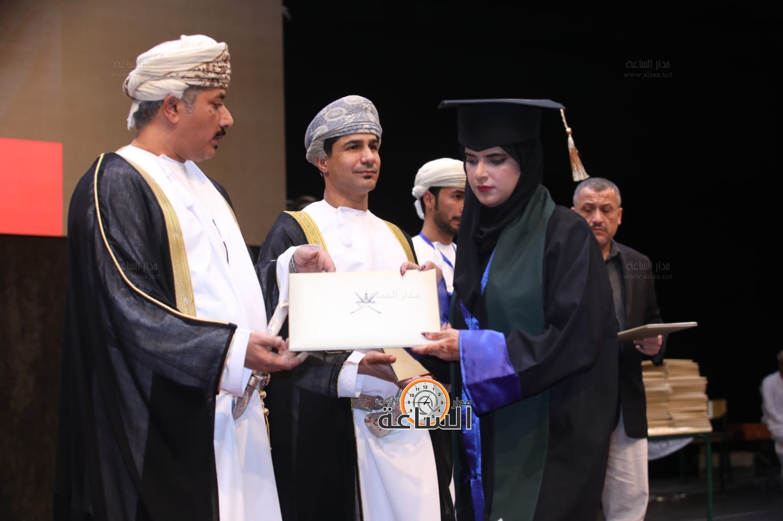 Madar Al-Saa Images 0.7468774218016616