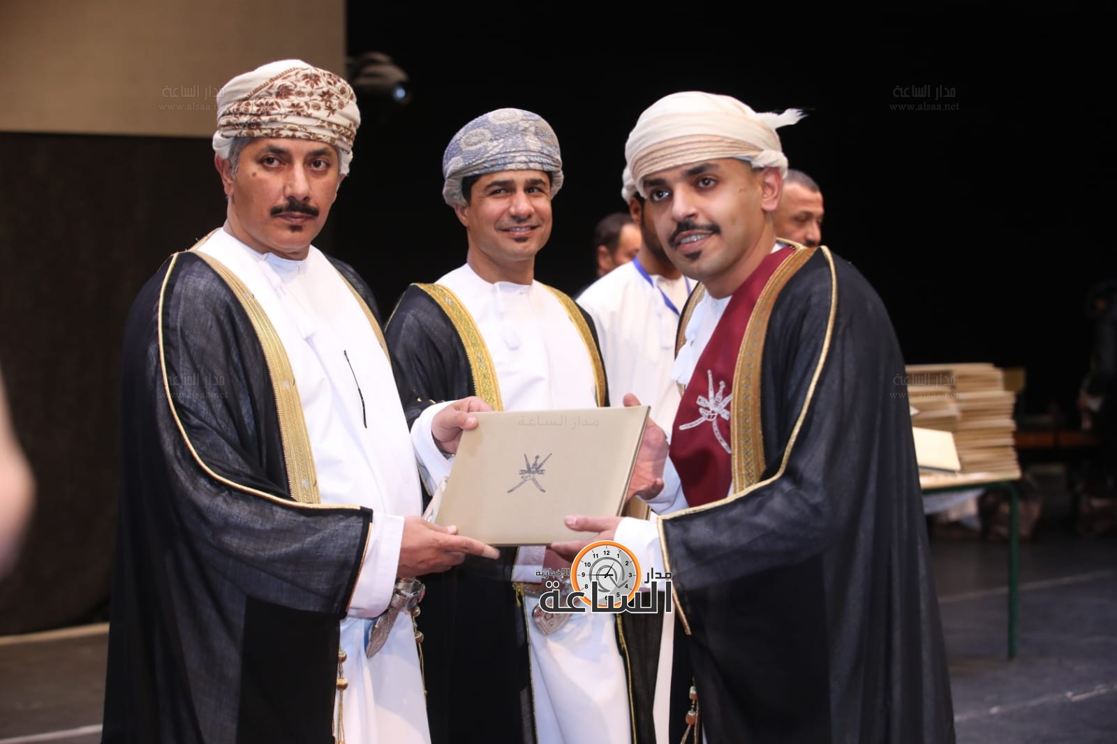 Madar Al-Saa Images 0.9628129781856609