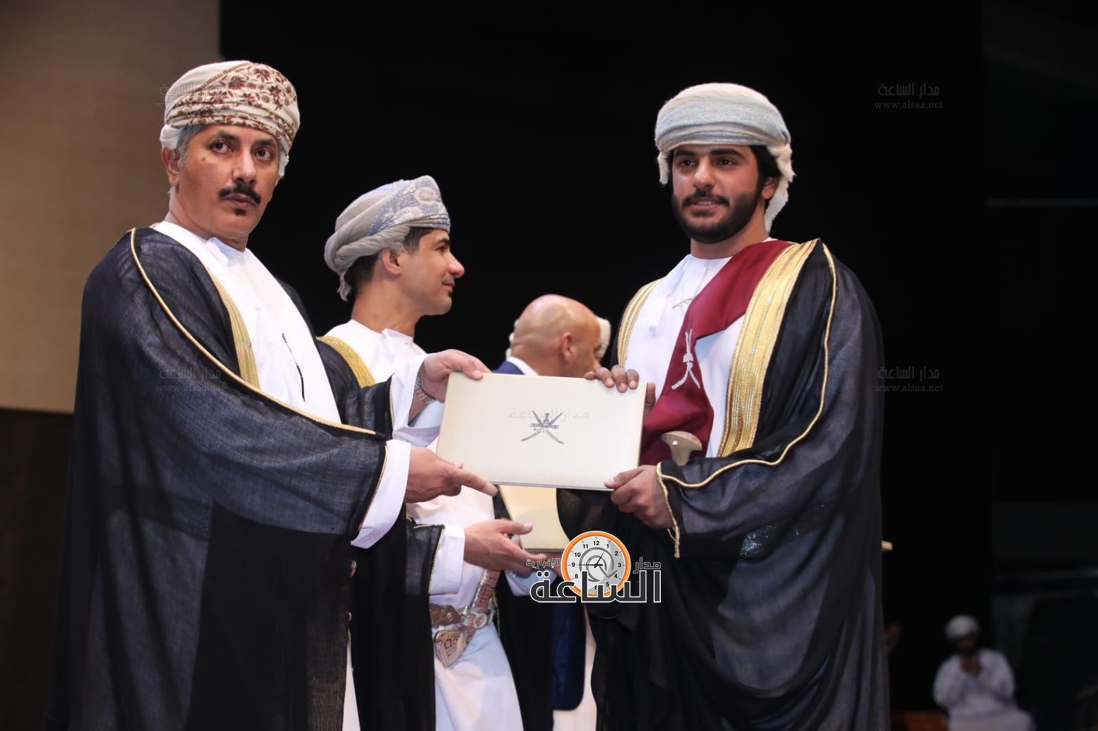 Madar Al-Saa Images 0.113999209345363