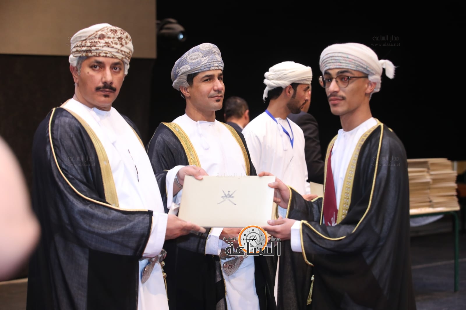 Madar Al-Saa Images 0.7345898494528349