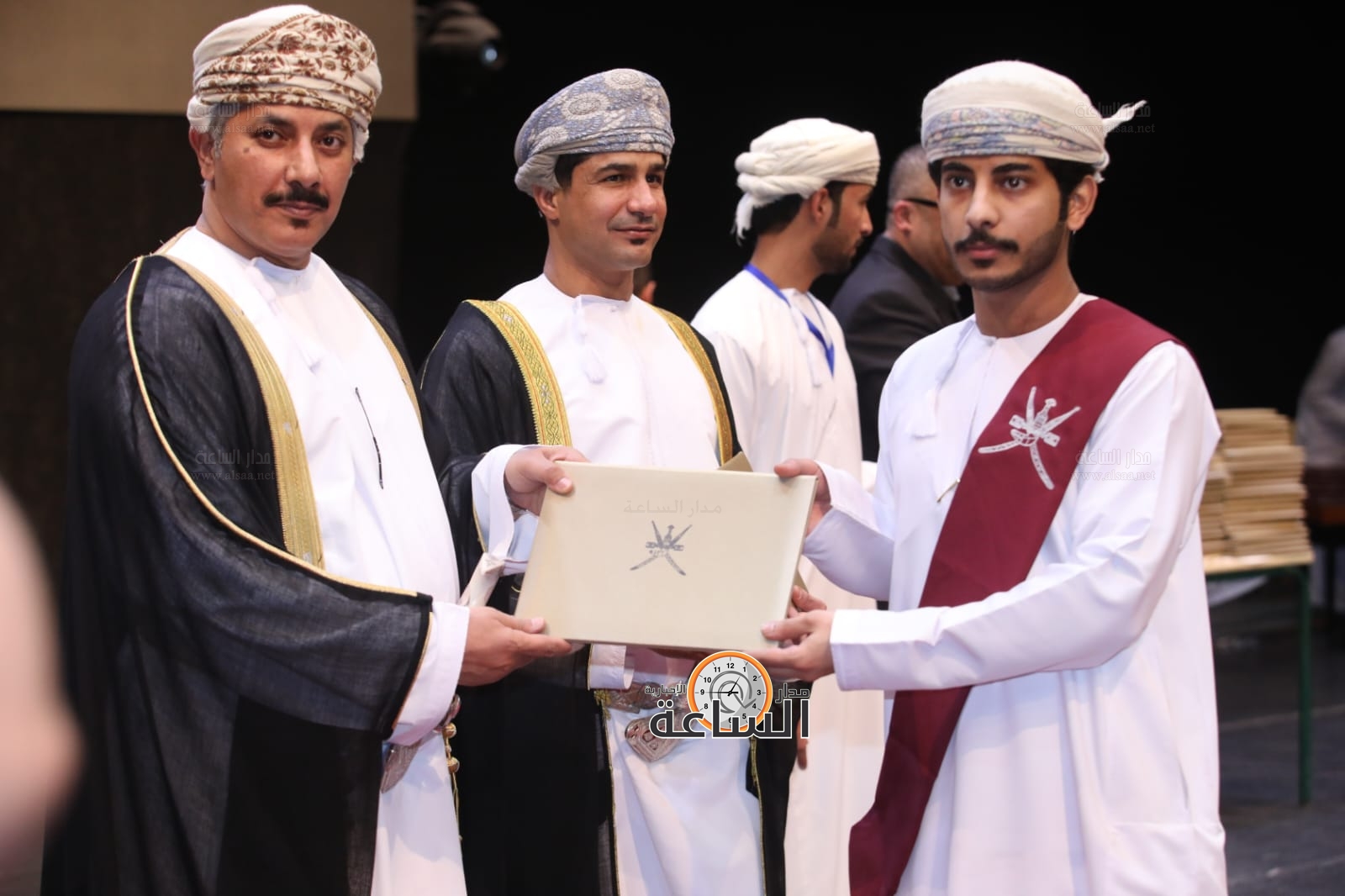 Madar Al-Saa Images 0.5526656921229589