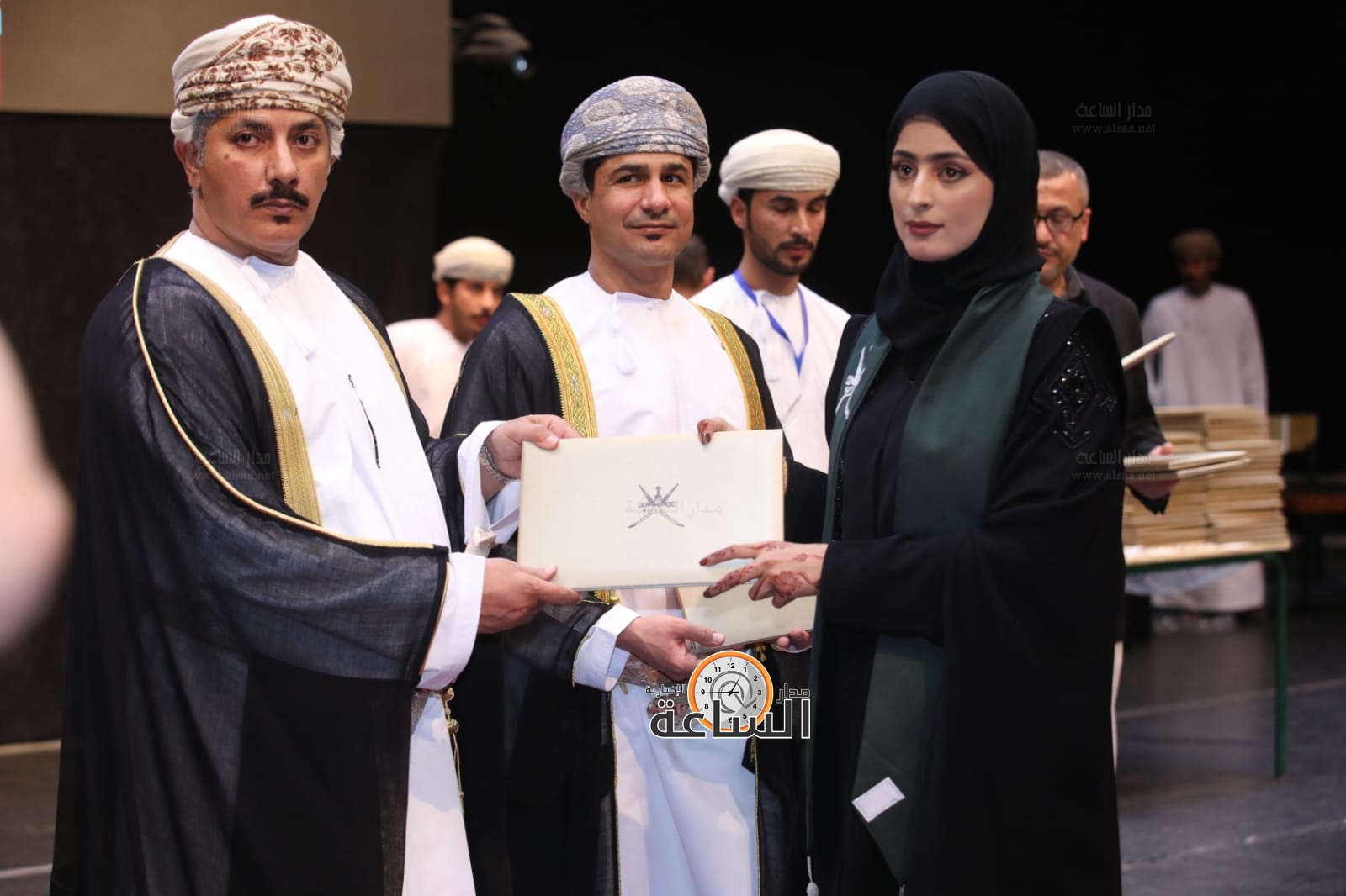 Madar Al-Saa Images 0.7830453508957775