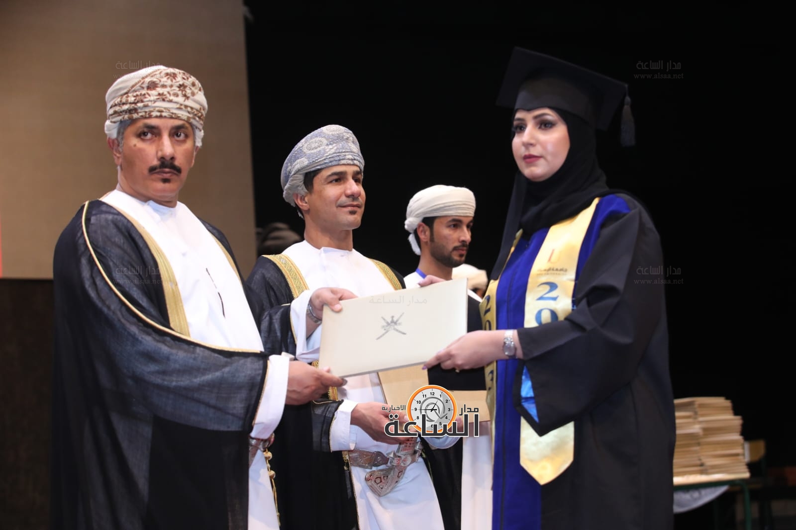 Madar Al-Saa Images 0.9951834451620638