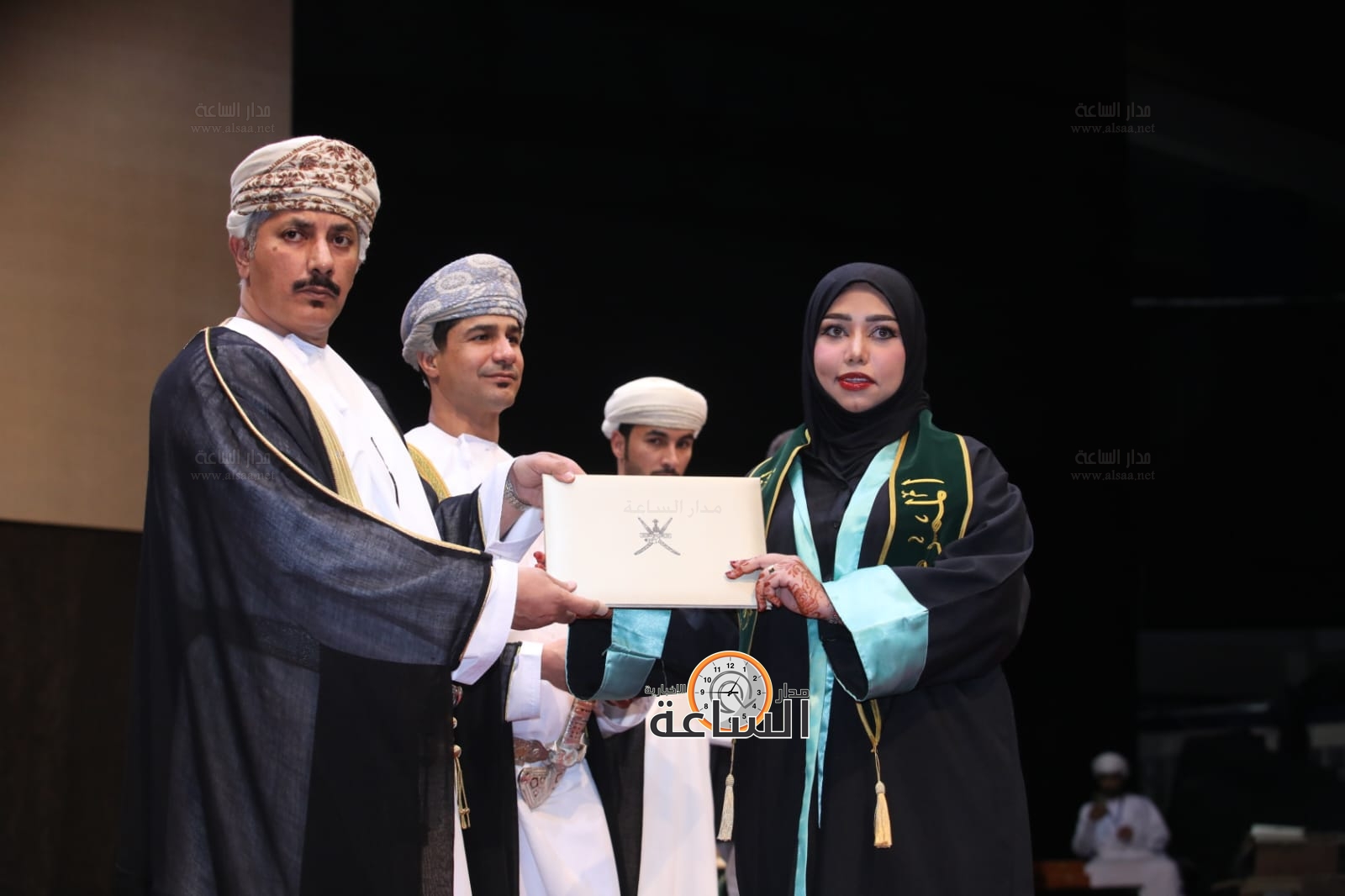 Madar Al-Saa Images 0.29236568496504445