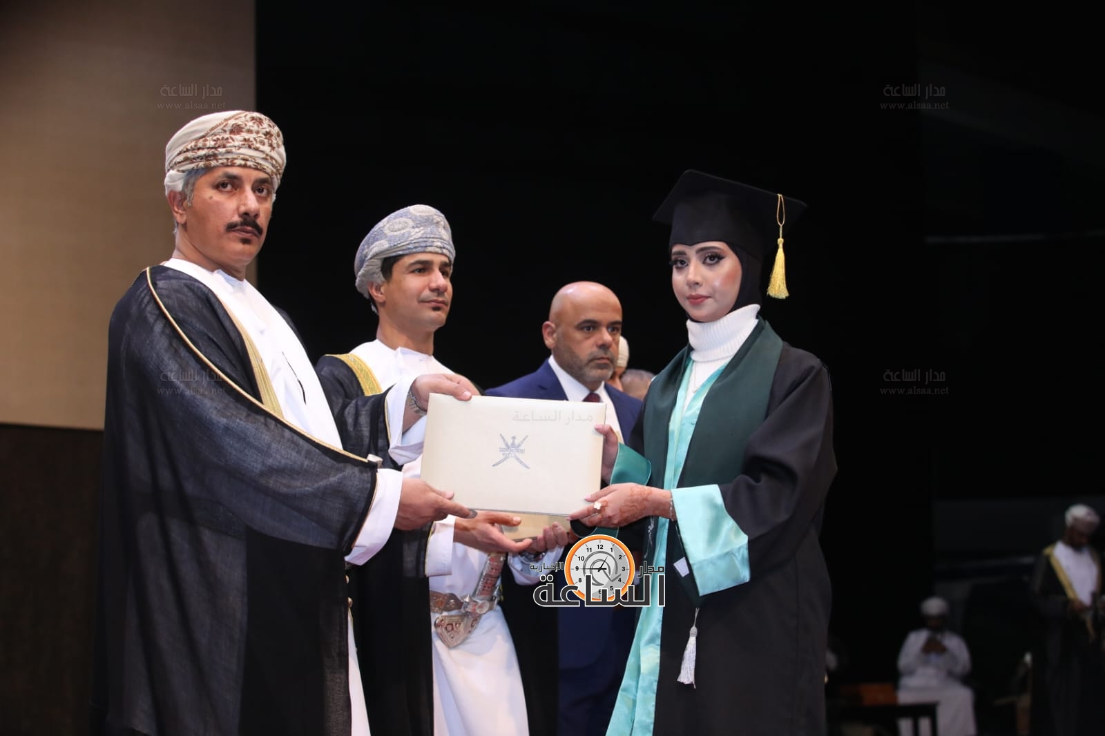 Madar Al-Saa Images 0.8667767732570784