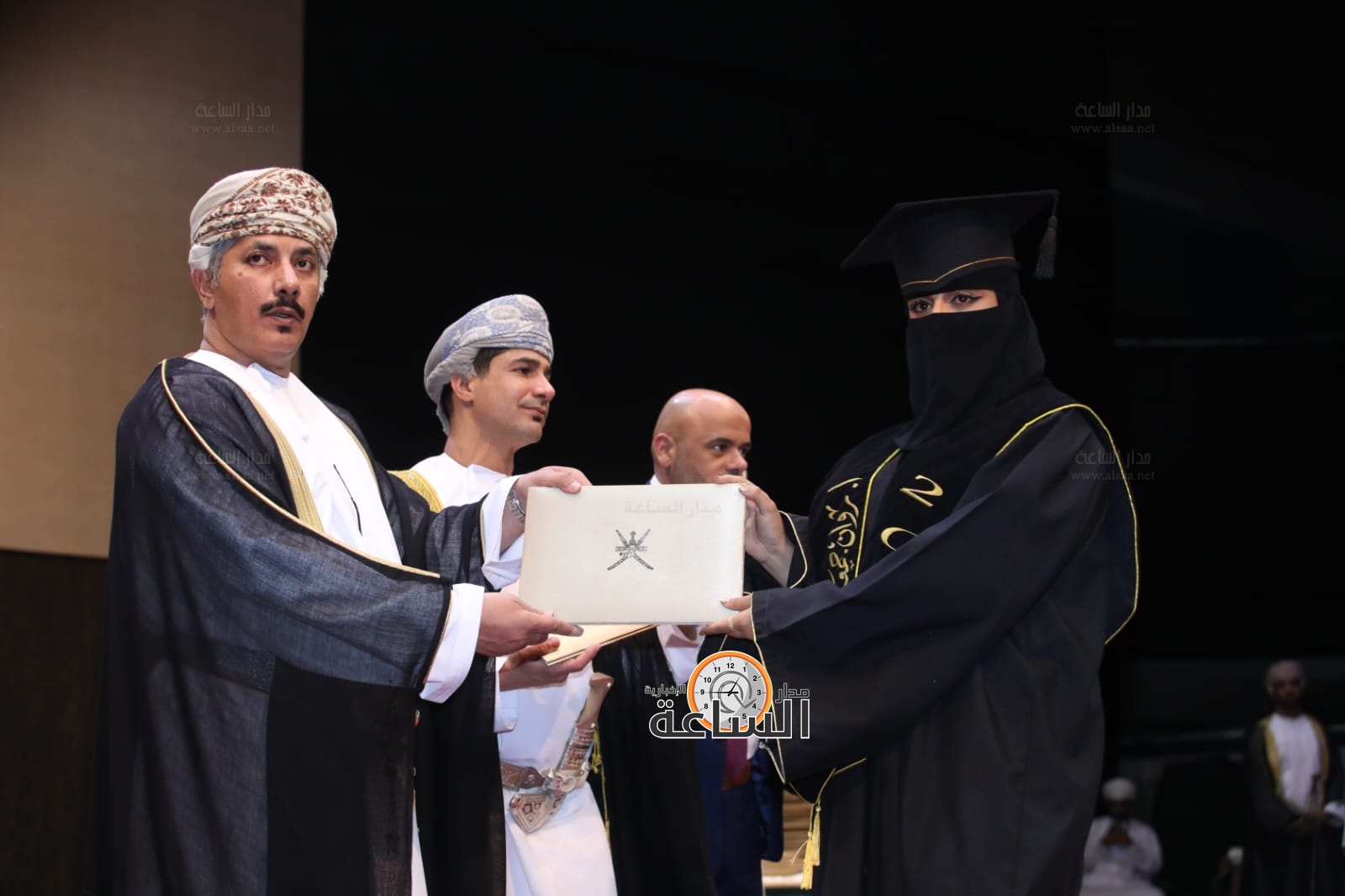 Madar Al-Saa Images 0.18071130527906476