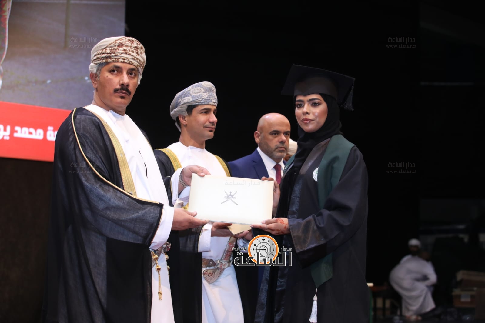 Madar Al-Saa Images 0.9126661388497503