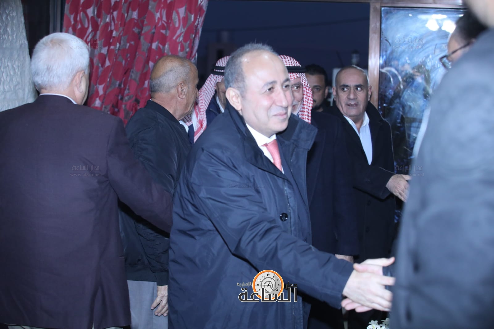 Madar Al-Saa Images 0.1572368100582604