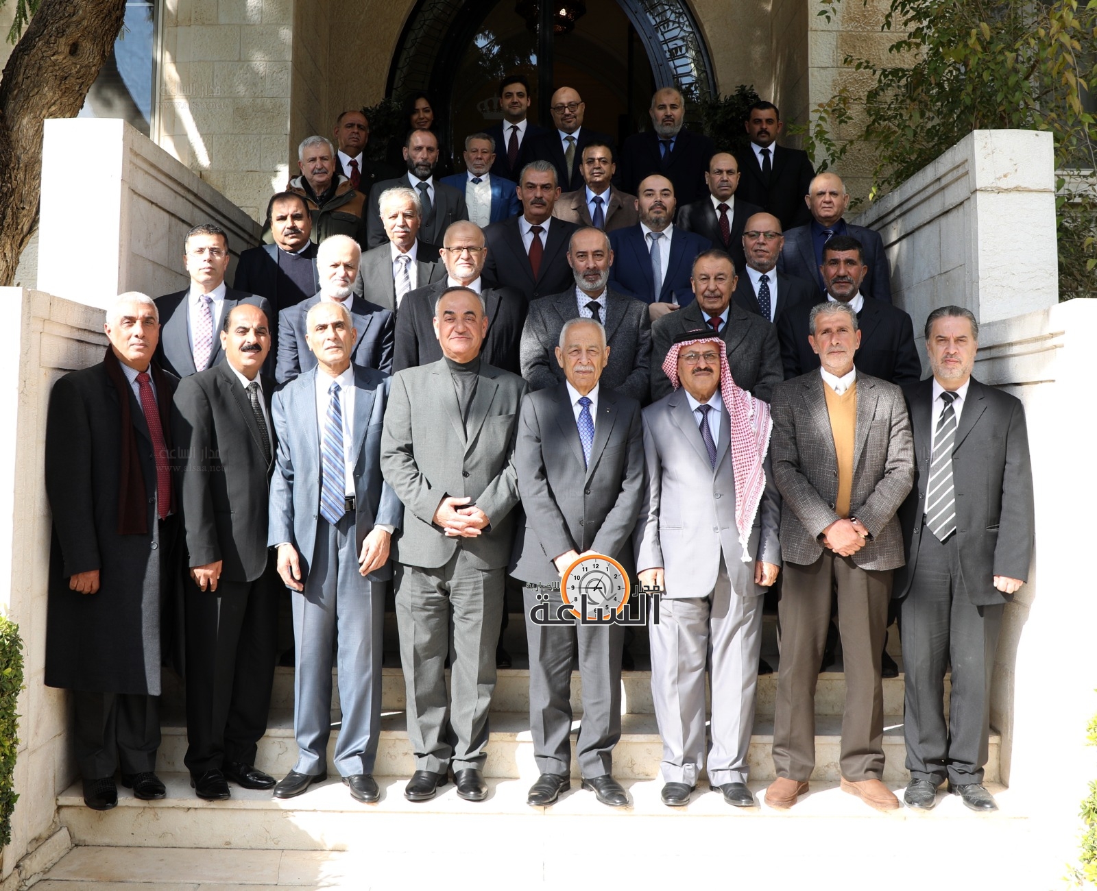 Madar Al-Saa Images 0.7010780536114398