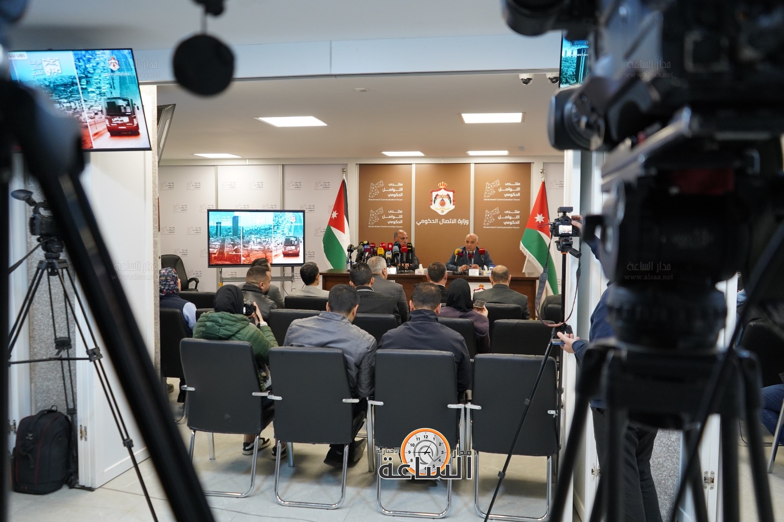 Madar Al-Saa Images 0.5307616110074274