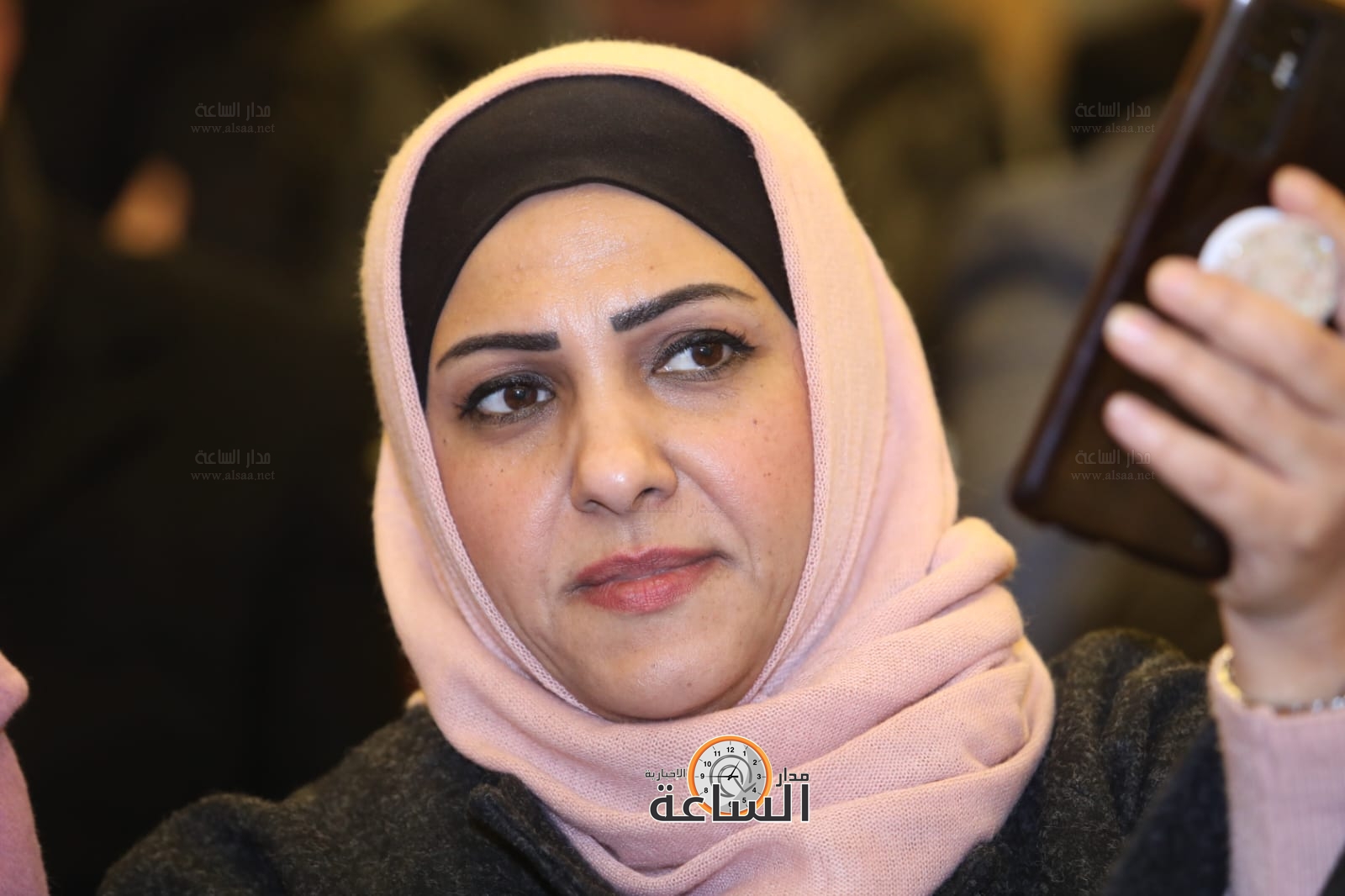 Madar Al-Saa Images 0.4048911660158925