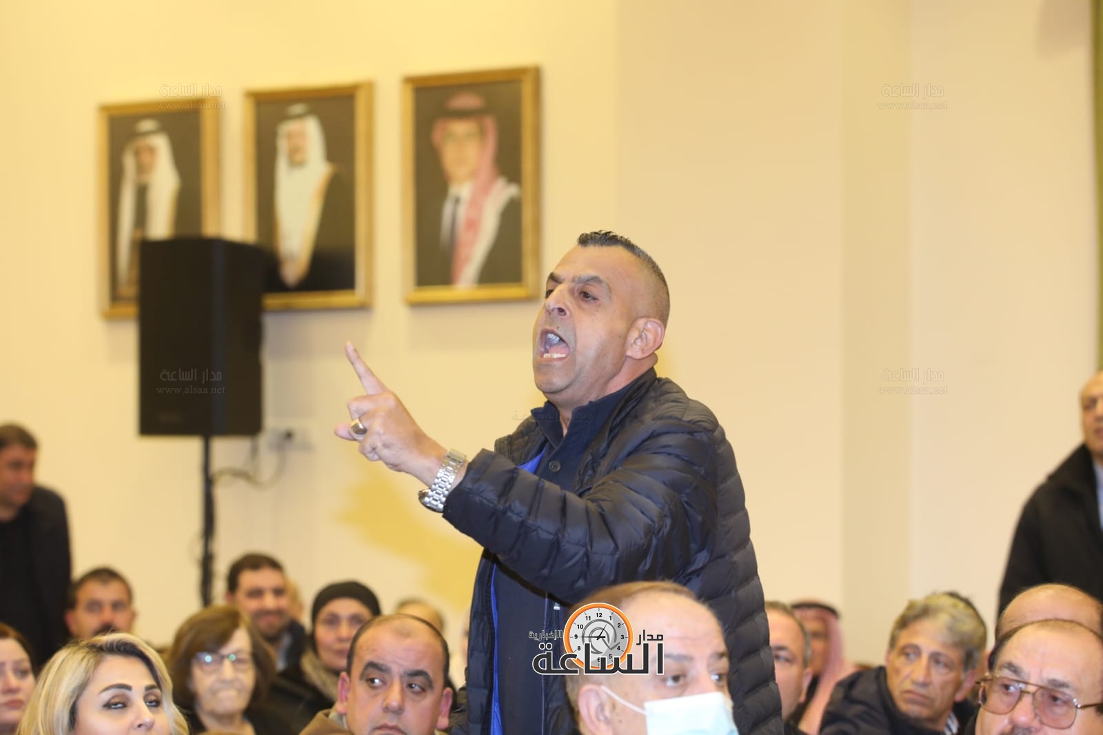 Madar Al-Saa Images 0.15108704252242933