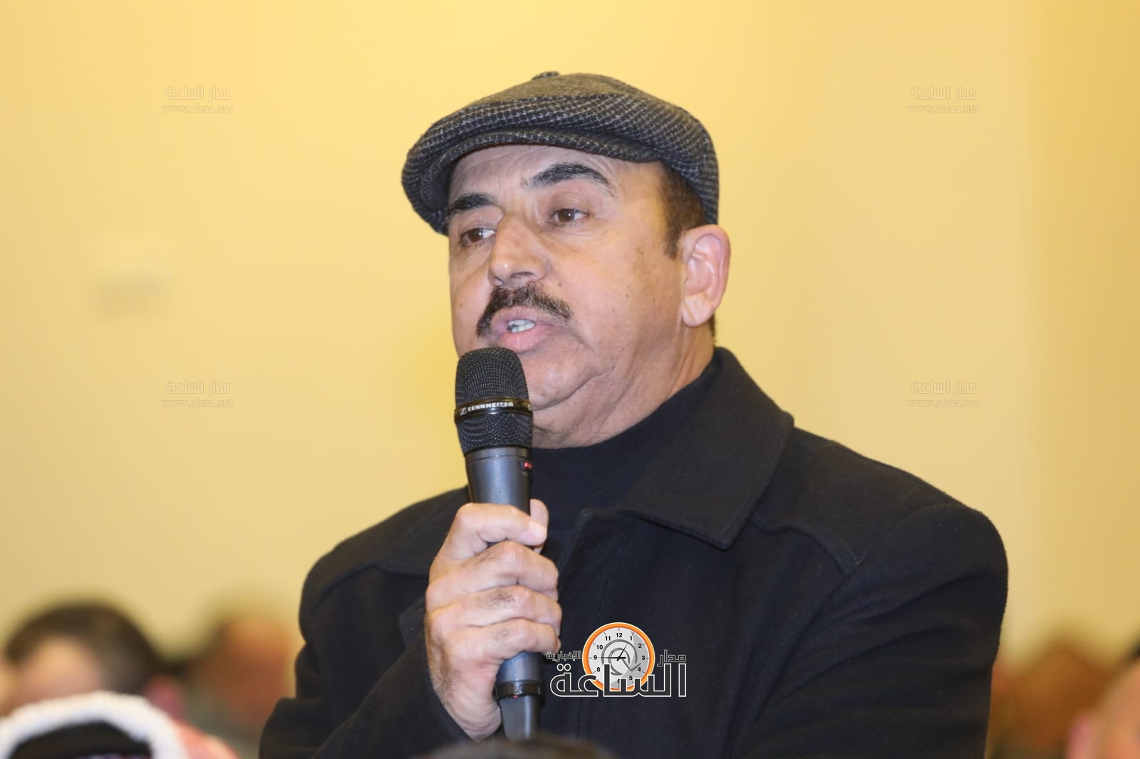 Madar Al-Saa Images 0.4138597365042429