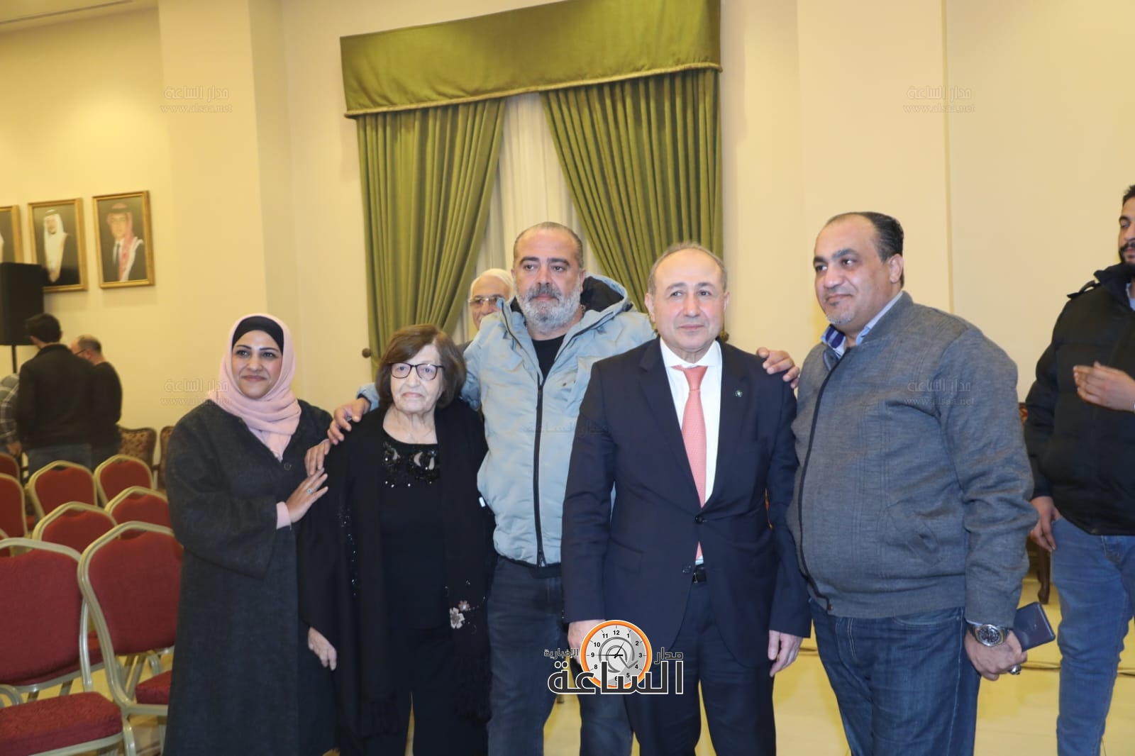 Madar Al-Saa Images 0.5727825899955823