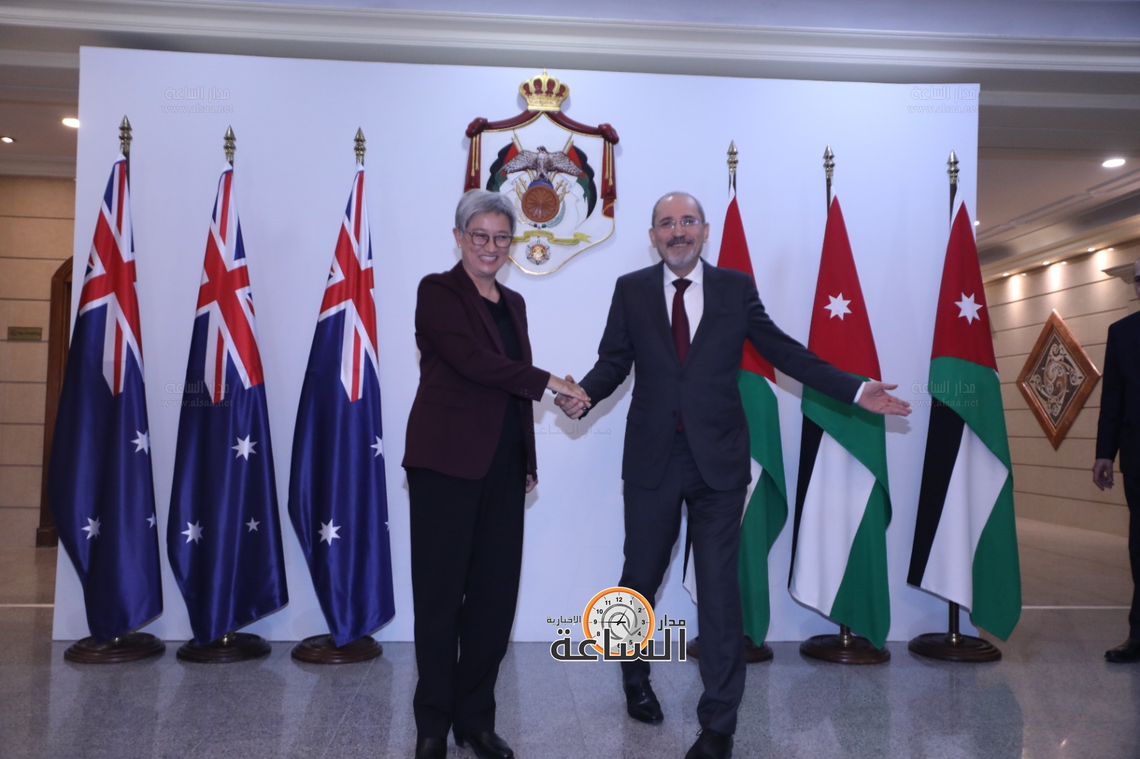 Madar Al-Saa Images 0.9365925441798253