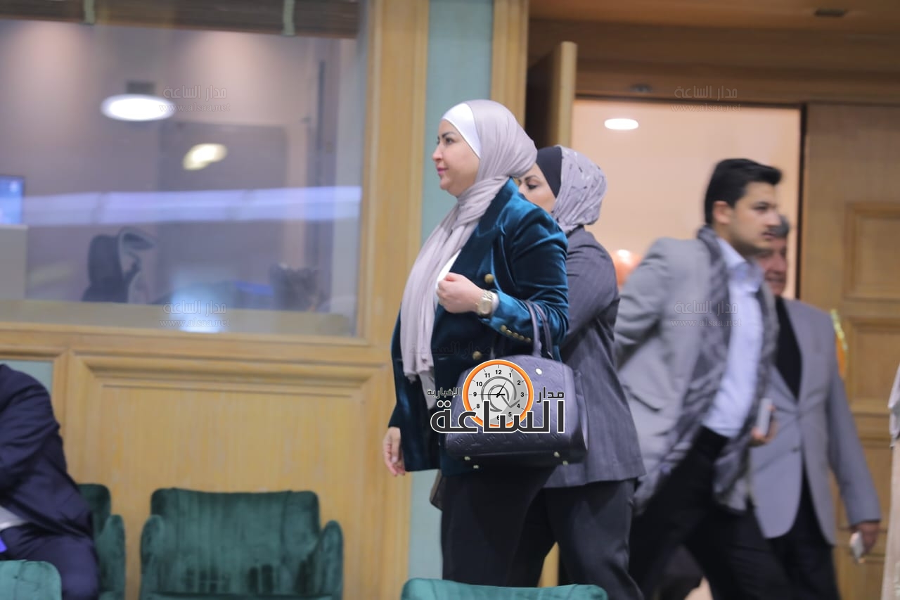 Madar Al-Saa Images 0.5074984130815363