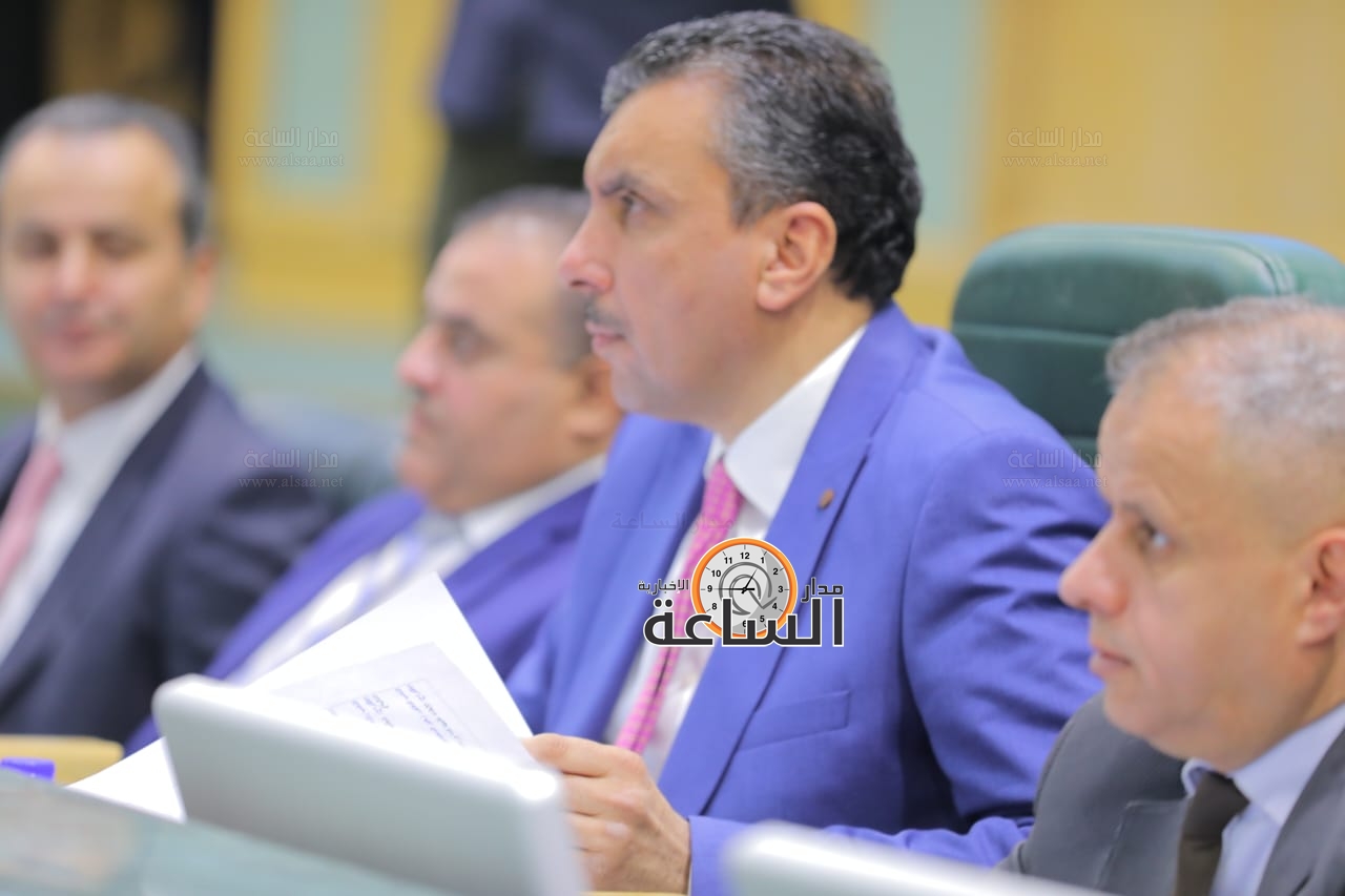 Madar Al-Saa Images 0.3186172506802396