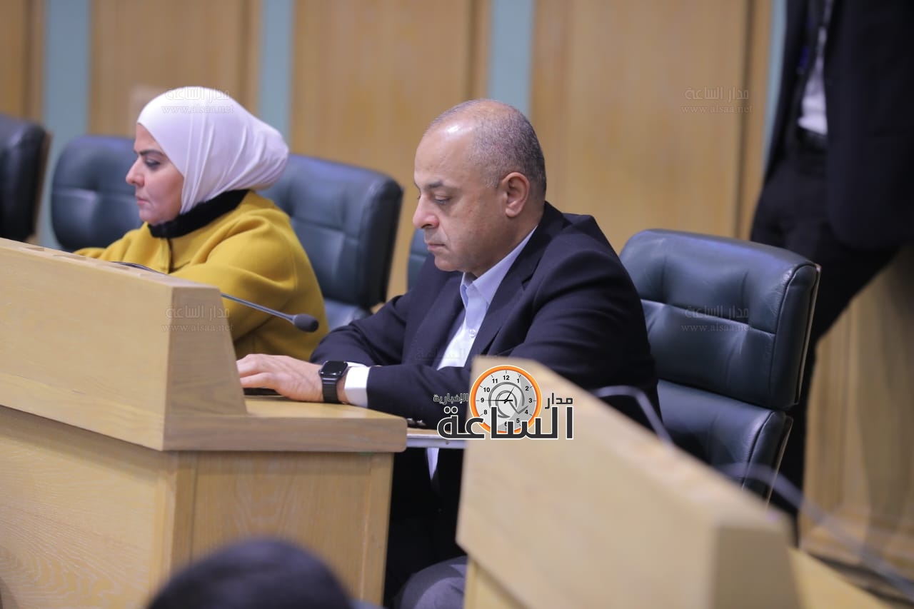 Madar Al-Saa Images 0.47619916589028