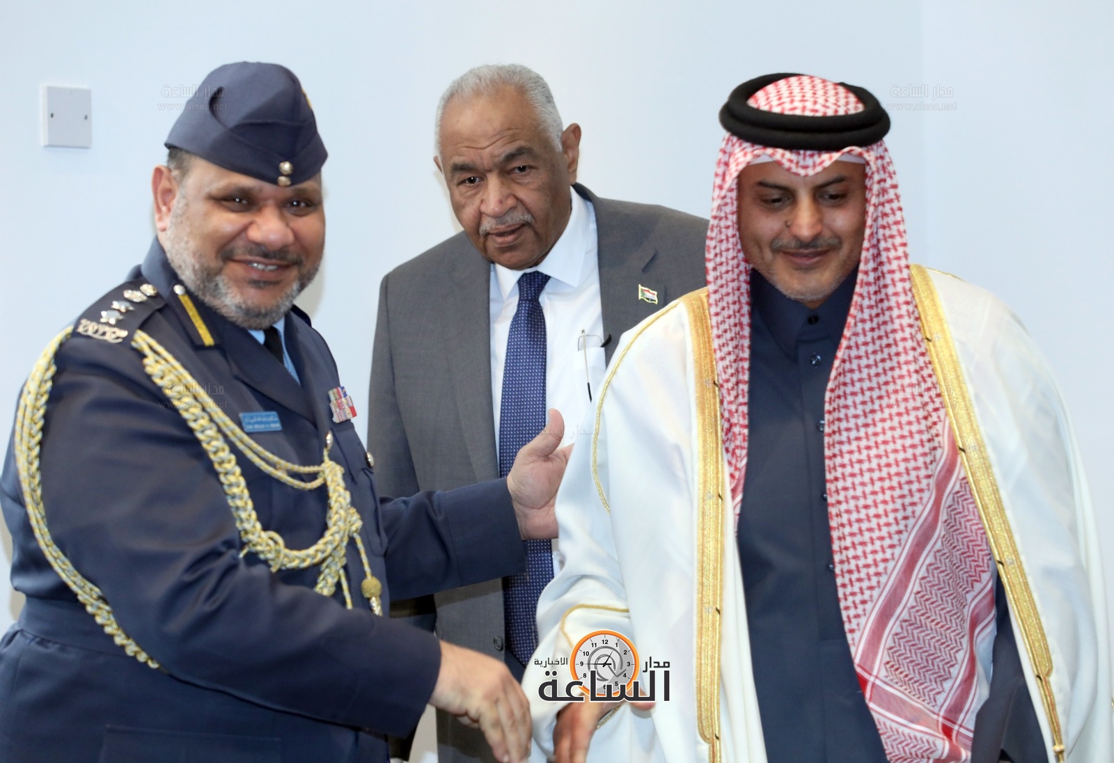 Madar Al-Saa Images 0.004624551304216684