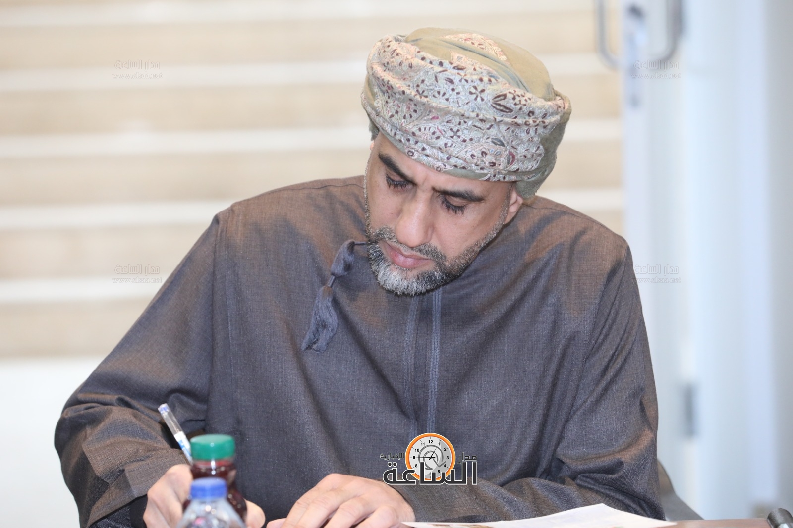 Madar Al-Saa Images 0.25395296139068635